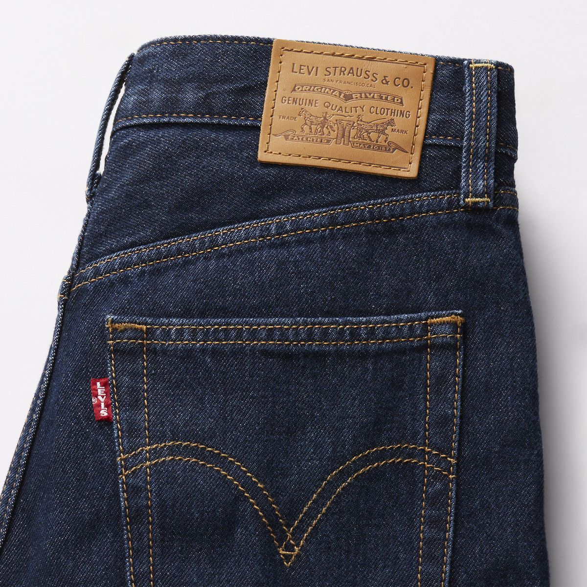 Ribcage Wide-Leg Women's Jeans — Shaded View - Dark Wash