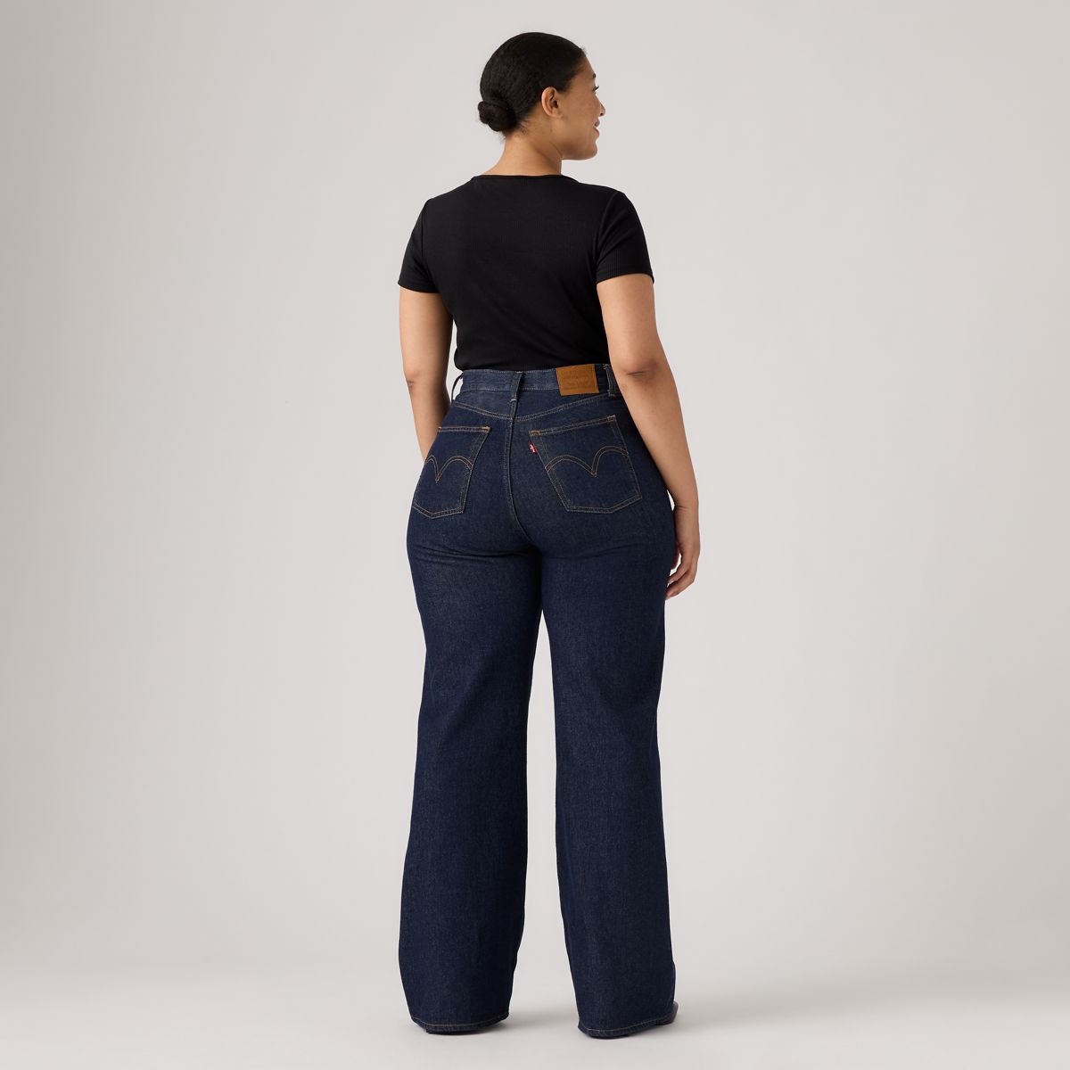 Ribcage Wide-Leg Women's Jeans — Shaded View - Dark Wash