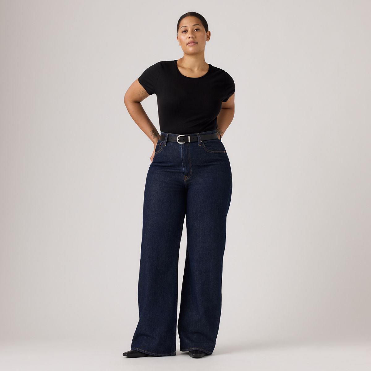 Ribcage Wide-Leg Women's Jeans — Shaded View - Dark Wash