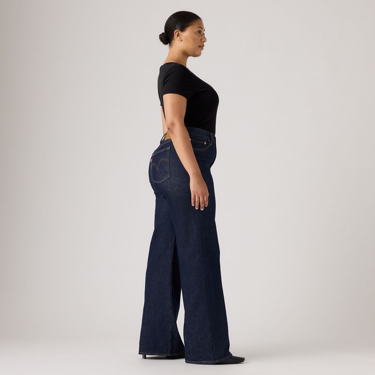 Ribcage Wide-Leg Women's Jeans — Shaded View - Dark Wash