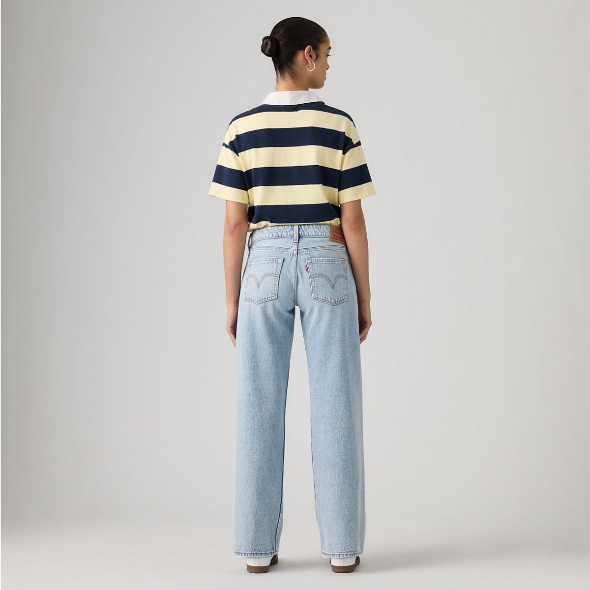Superlow Loose Jeans — Don't Miss - Light Wash