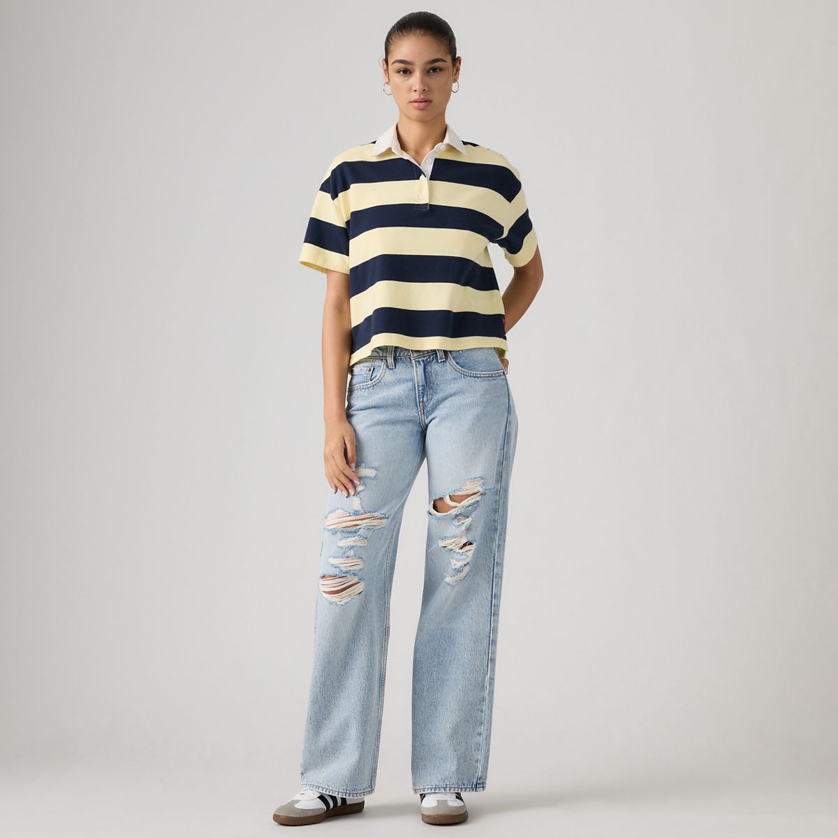 Superlow Loose Jeans — Don't Miss - Light Wash