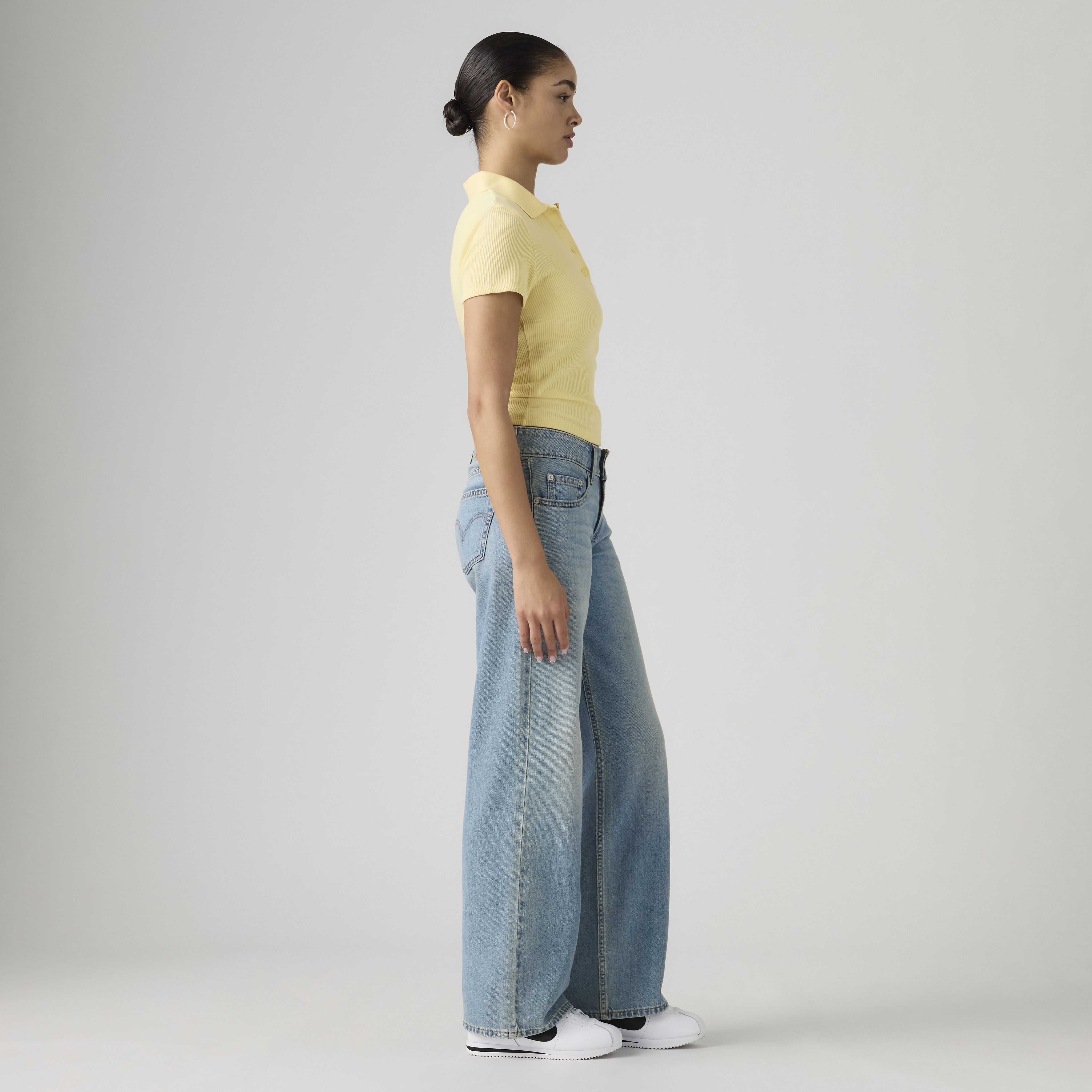 Superlow Loose Jeans 4