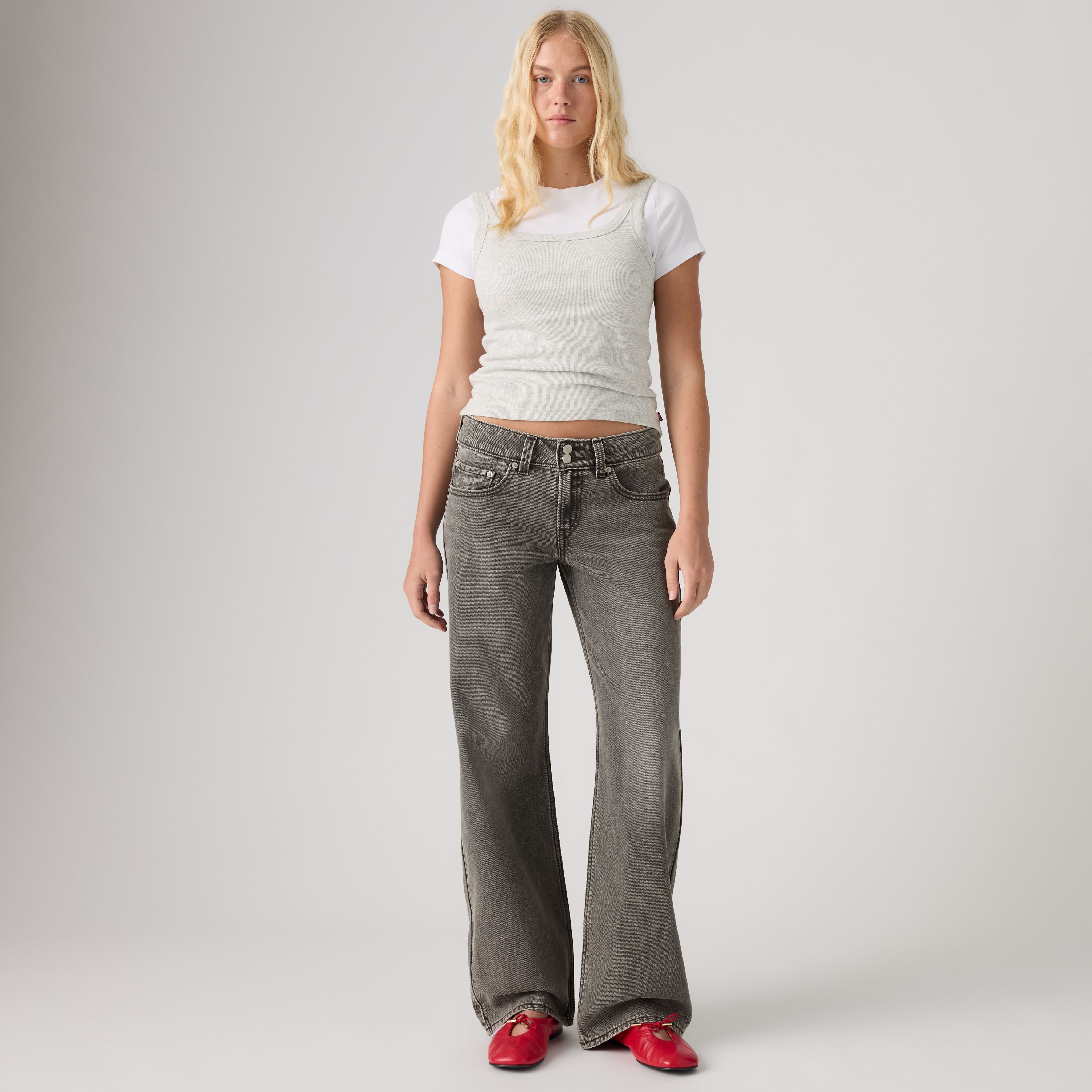 Superlow Loose Jeans 1