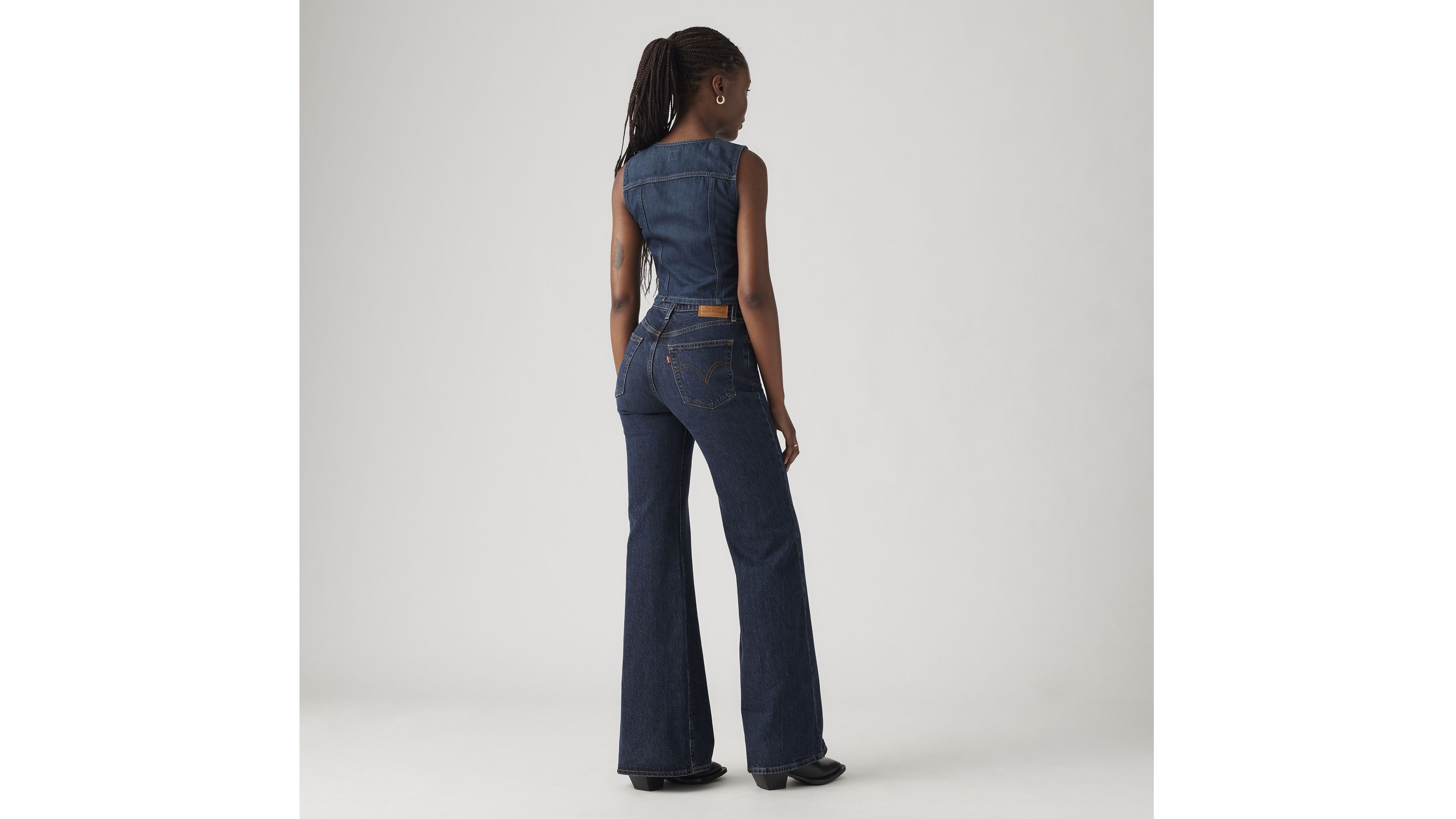 Jeans Ribcage Bell 3