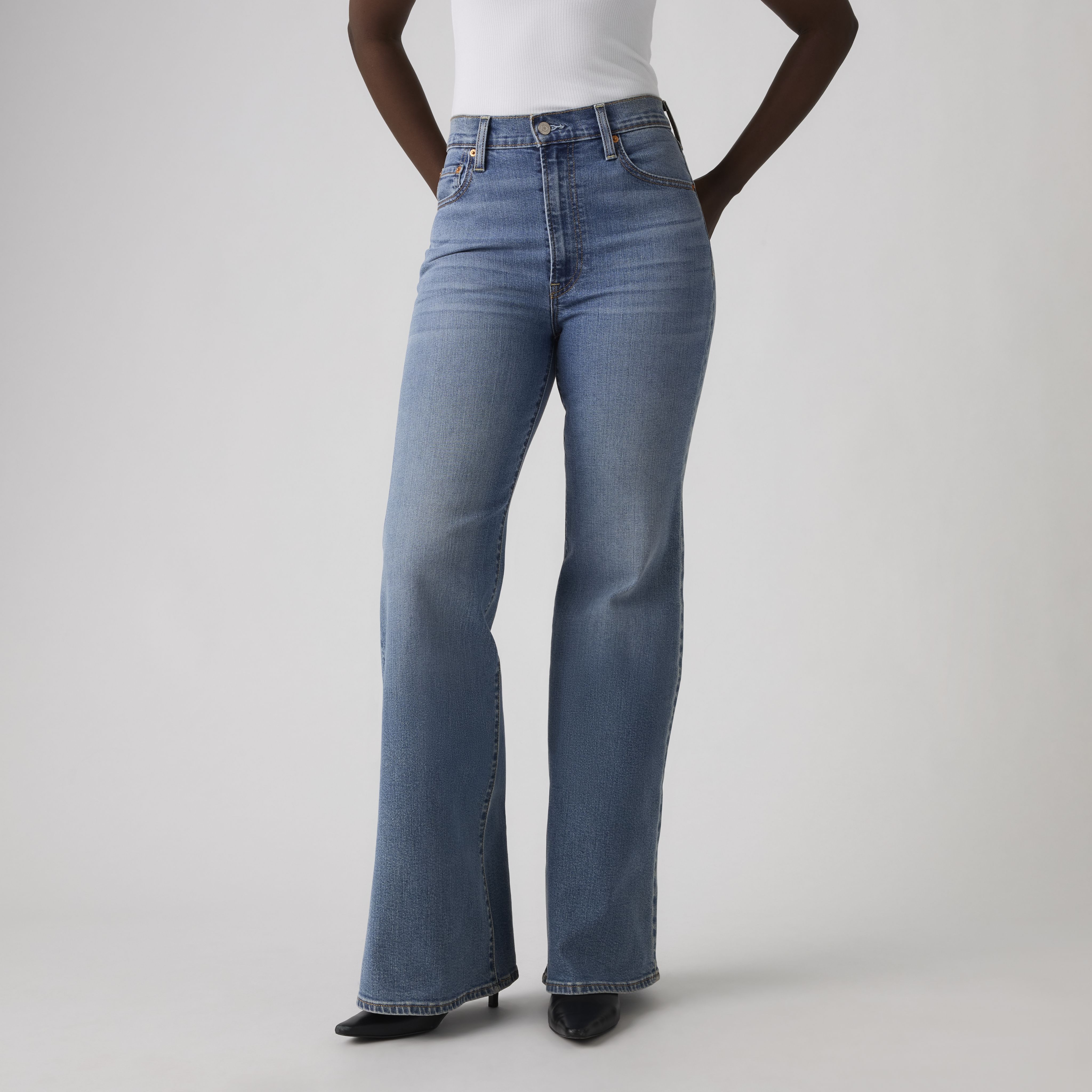 Jeans Ribcage Bell 2