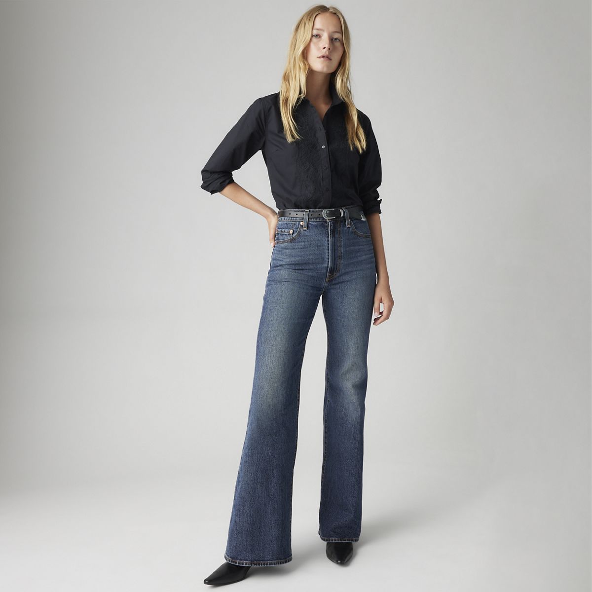 Ribcage Bell Women's Jeans — Romantic Story - Dark Wash
