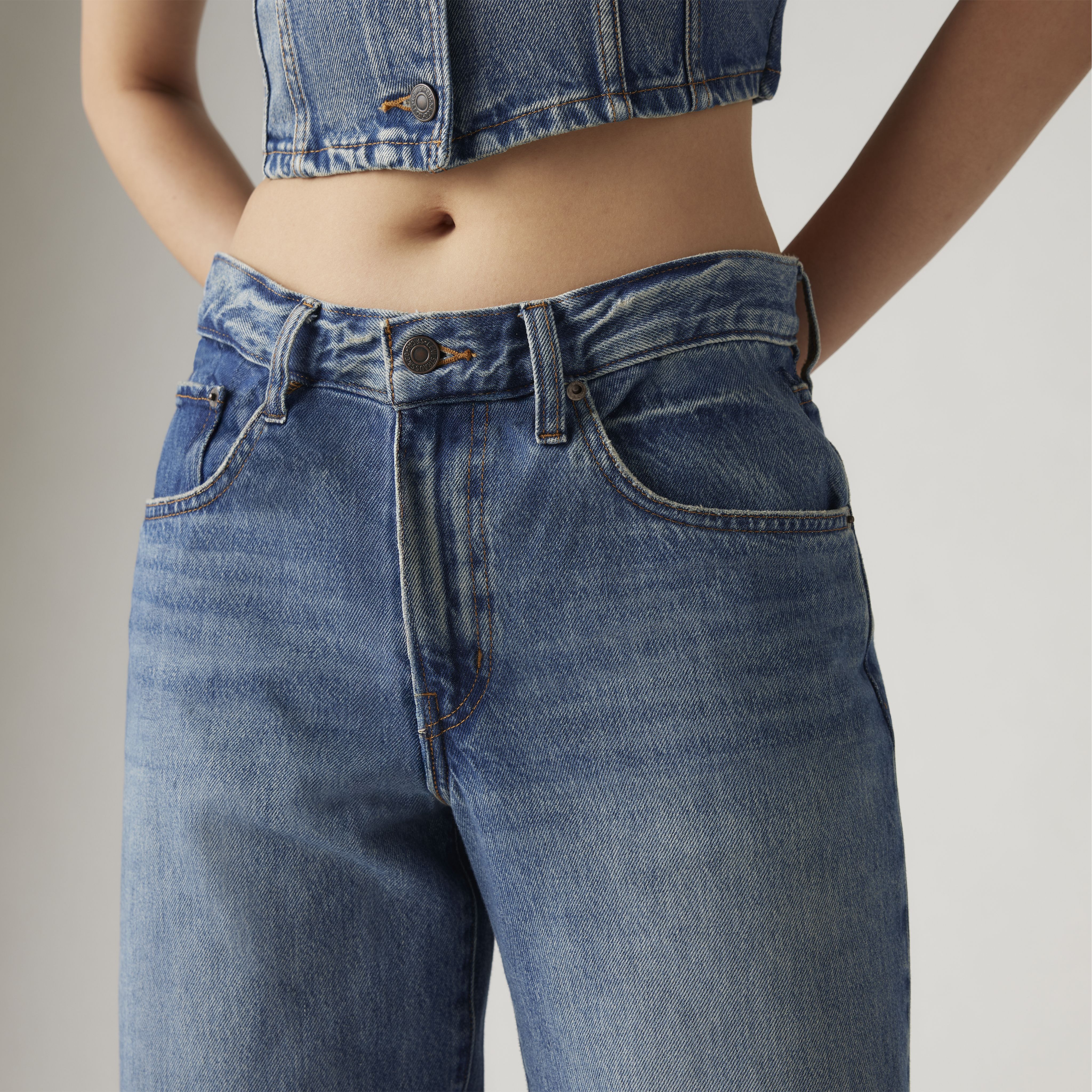 XL Straight Women's Jeans 2