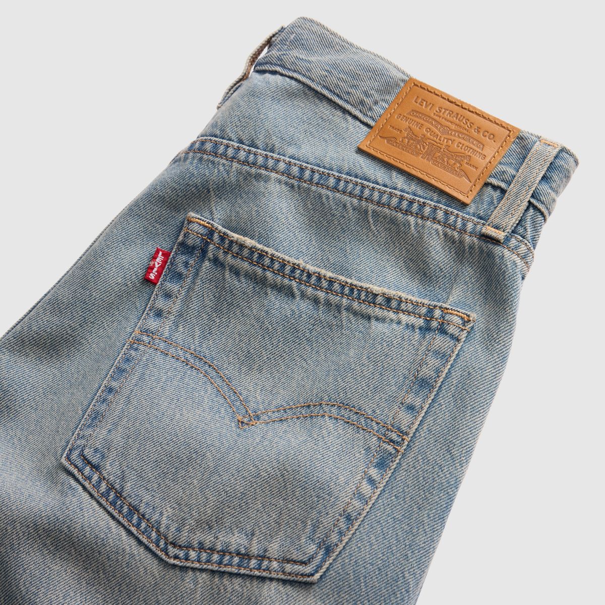 XL Baggy Straight Women's Jeans — Gamble Time - Medium Wash