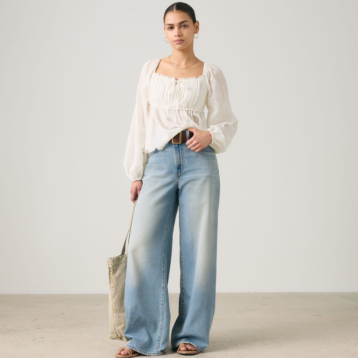 XL Baggy Straight Women's Jeans — Gamble Time - Medium Wash