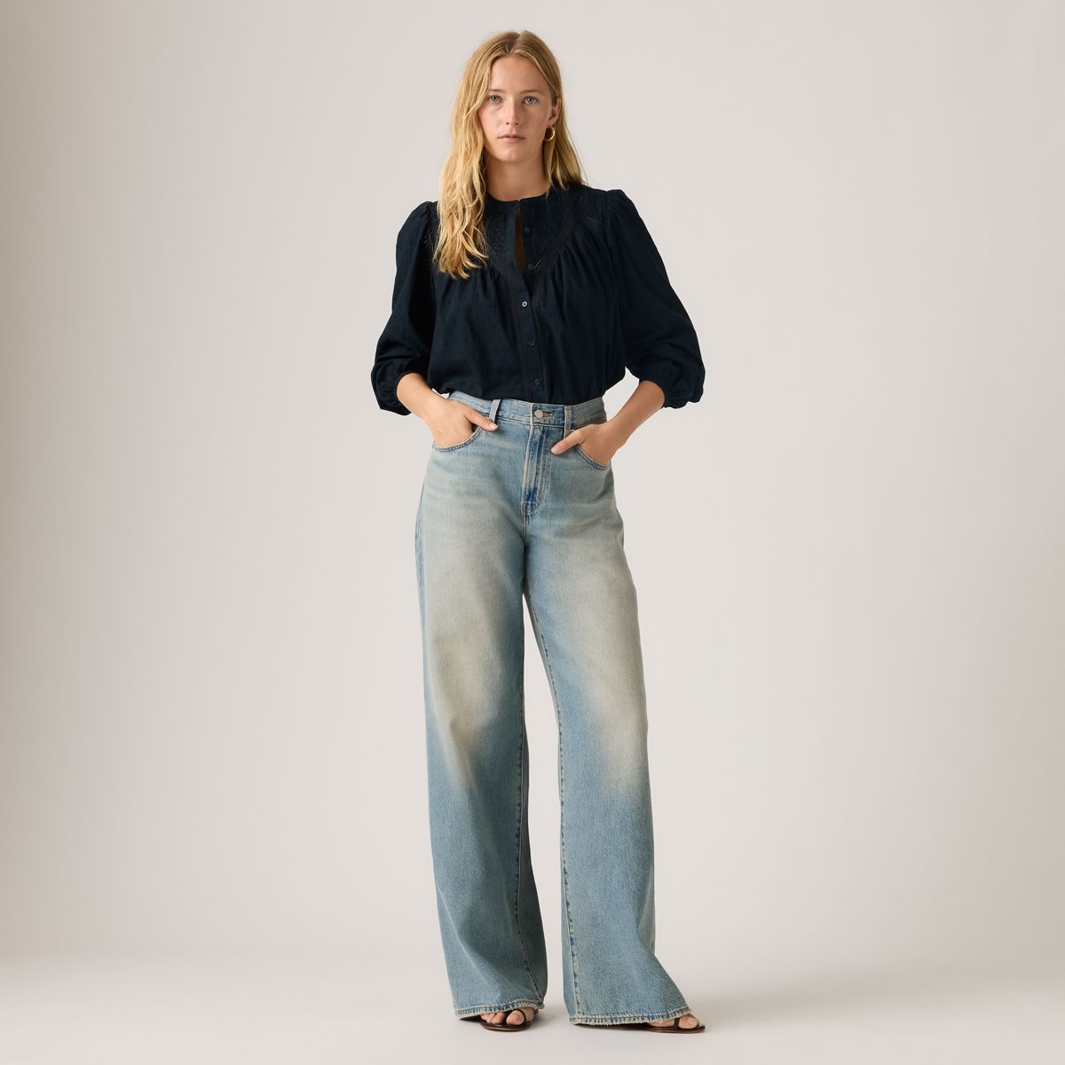 XL Baggy Straight Women's Jeans — Gamble Time - Medium Wash