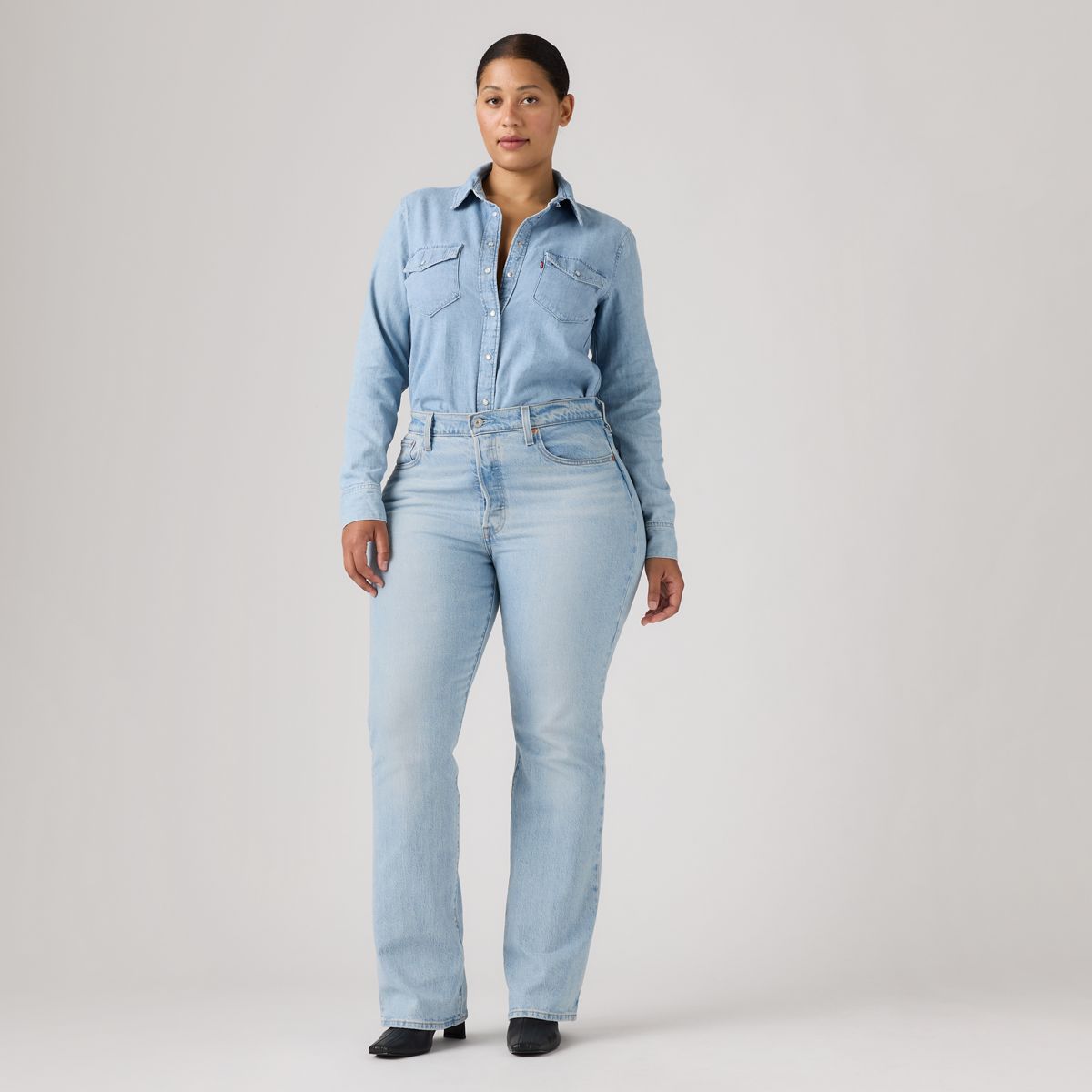 Wedgie Bootcut Women's Jeans — Blasted Stone Clean Psk - Light Wash