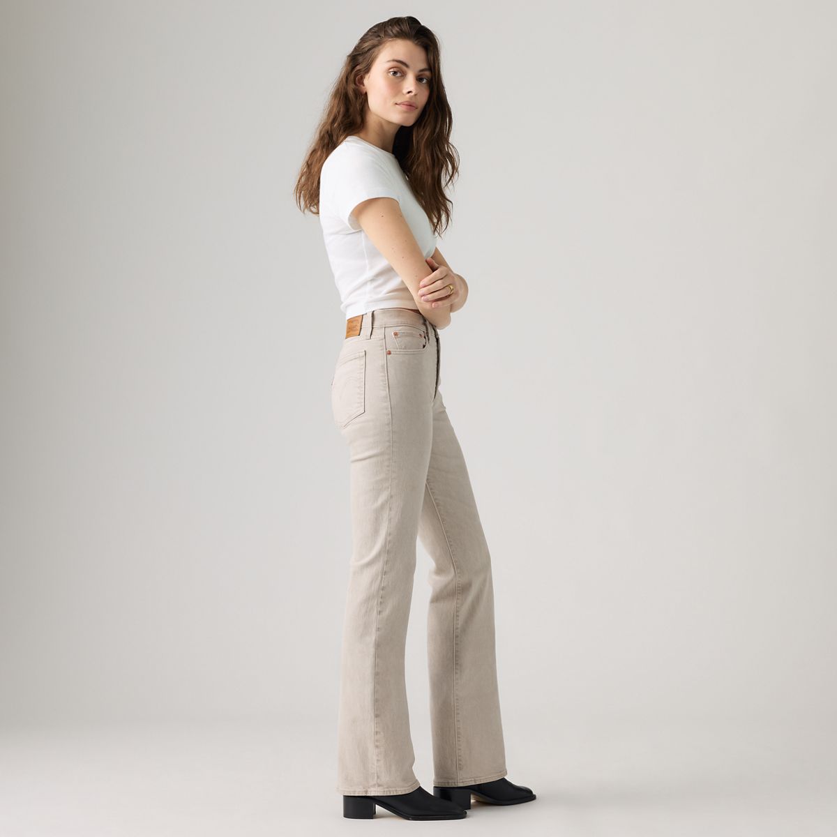Wedgie Bootcut Women's Jeans — Pebbled Path Boot - Grey