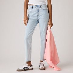 501® Crop Lightweight Jeans — Curious Dawn Lightweight - Light Wash 2