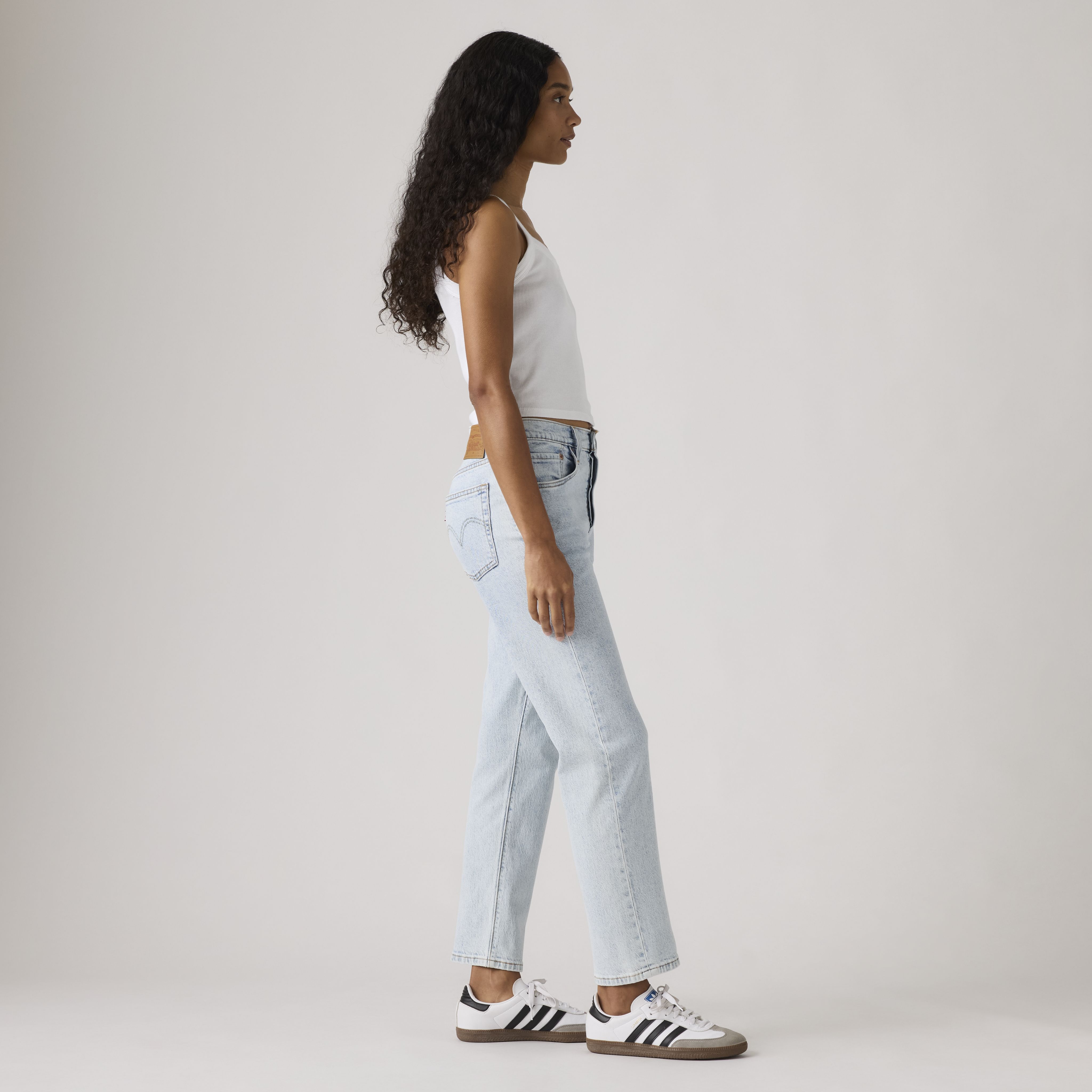 501® Crop Lightweight Jeans 4