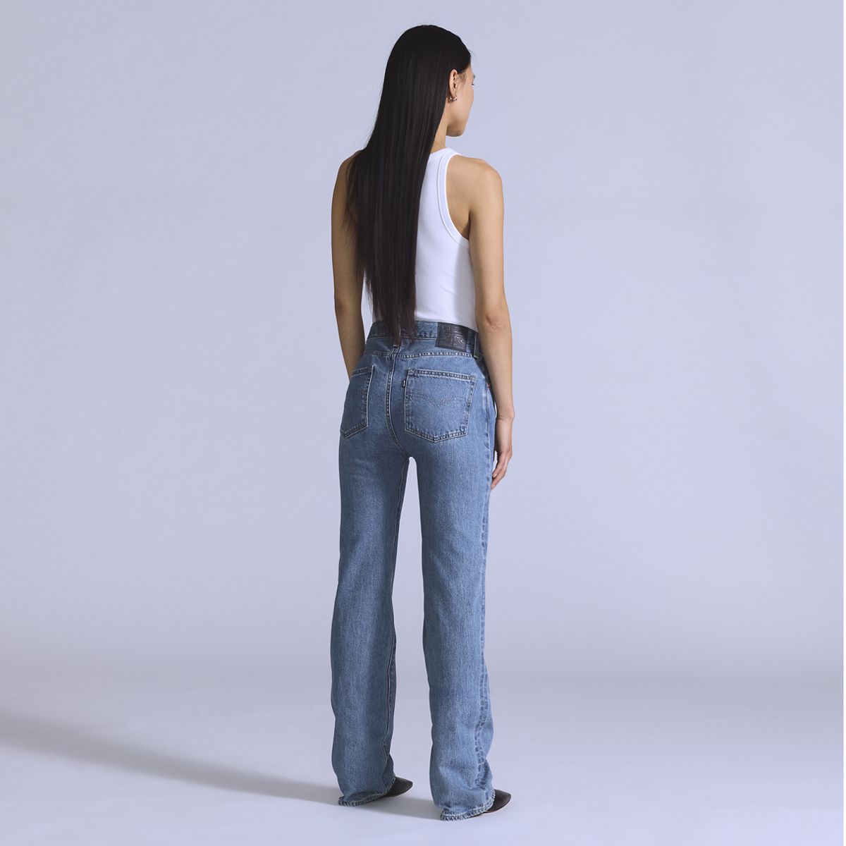 Plank Straight Jeans — Mij Curl - Medium Wash