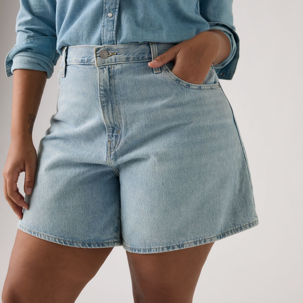 High Rise Baggy Women's Shorts — Far and Wide - Medium Wash
