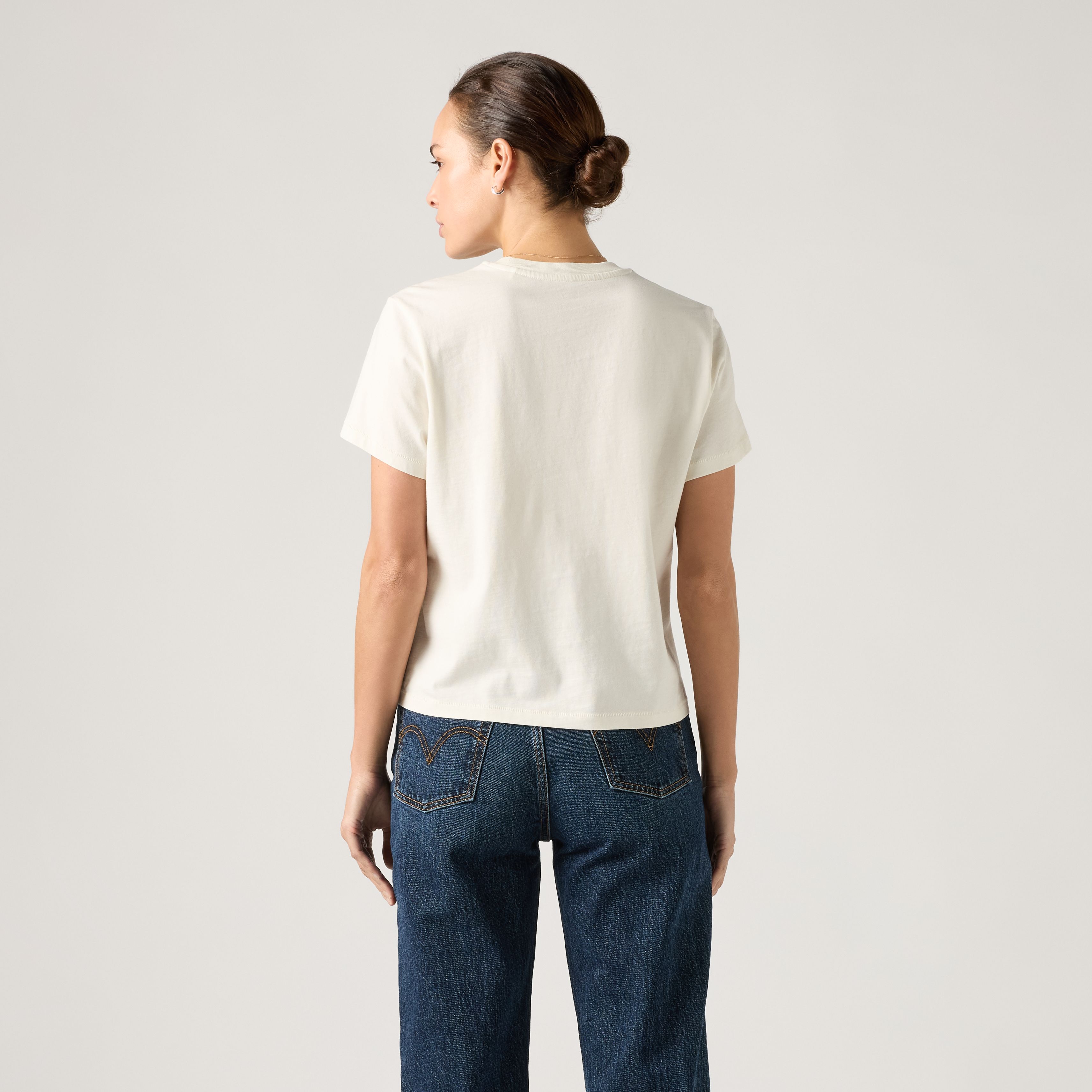 Graphic Classic Tee 4