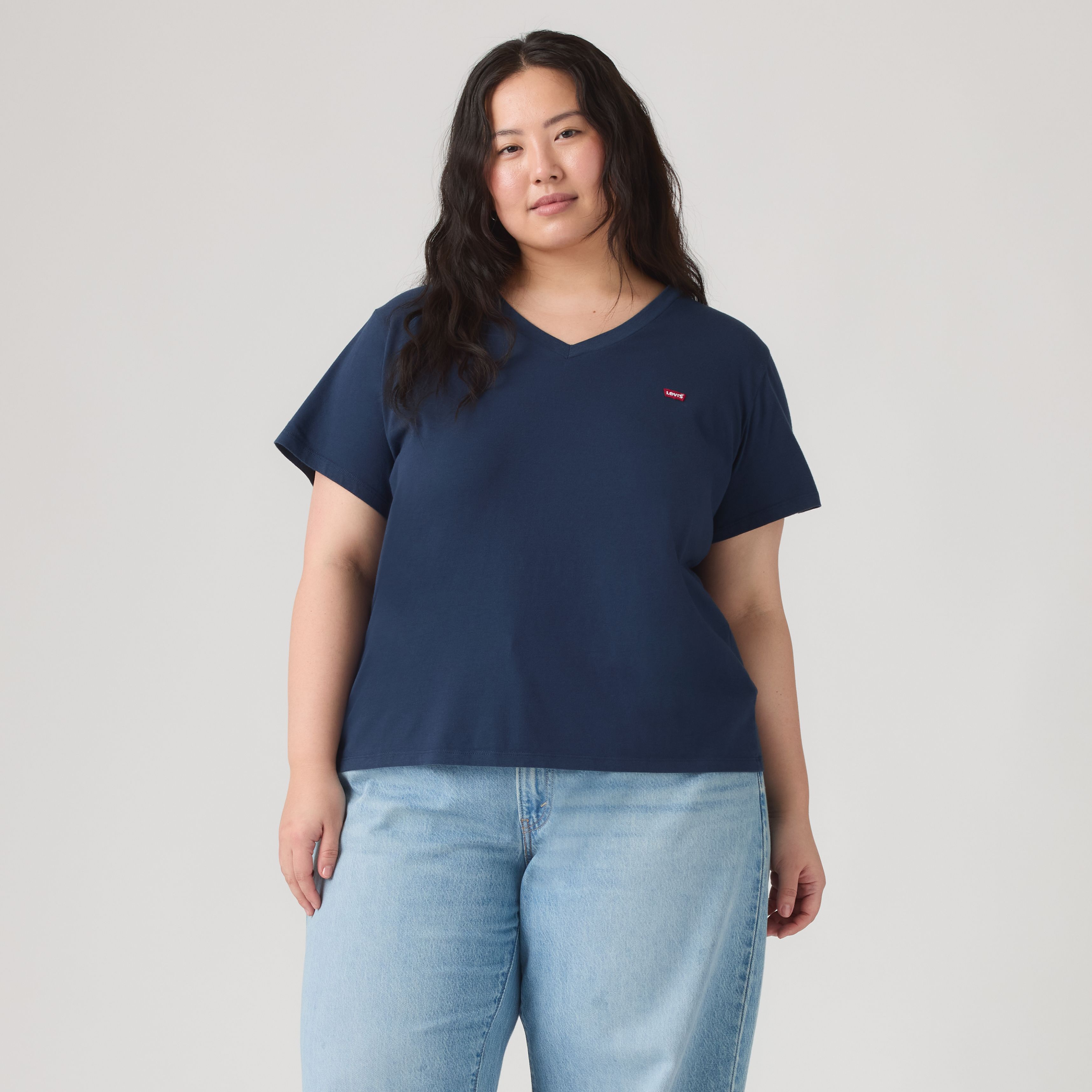 Perfect V-Neck Tee (Plus Size) 3