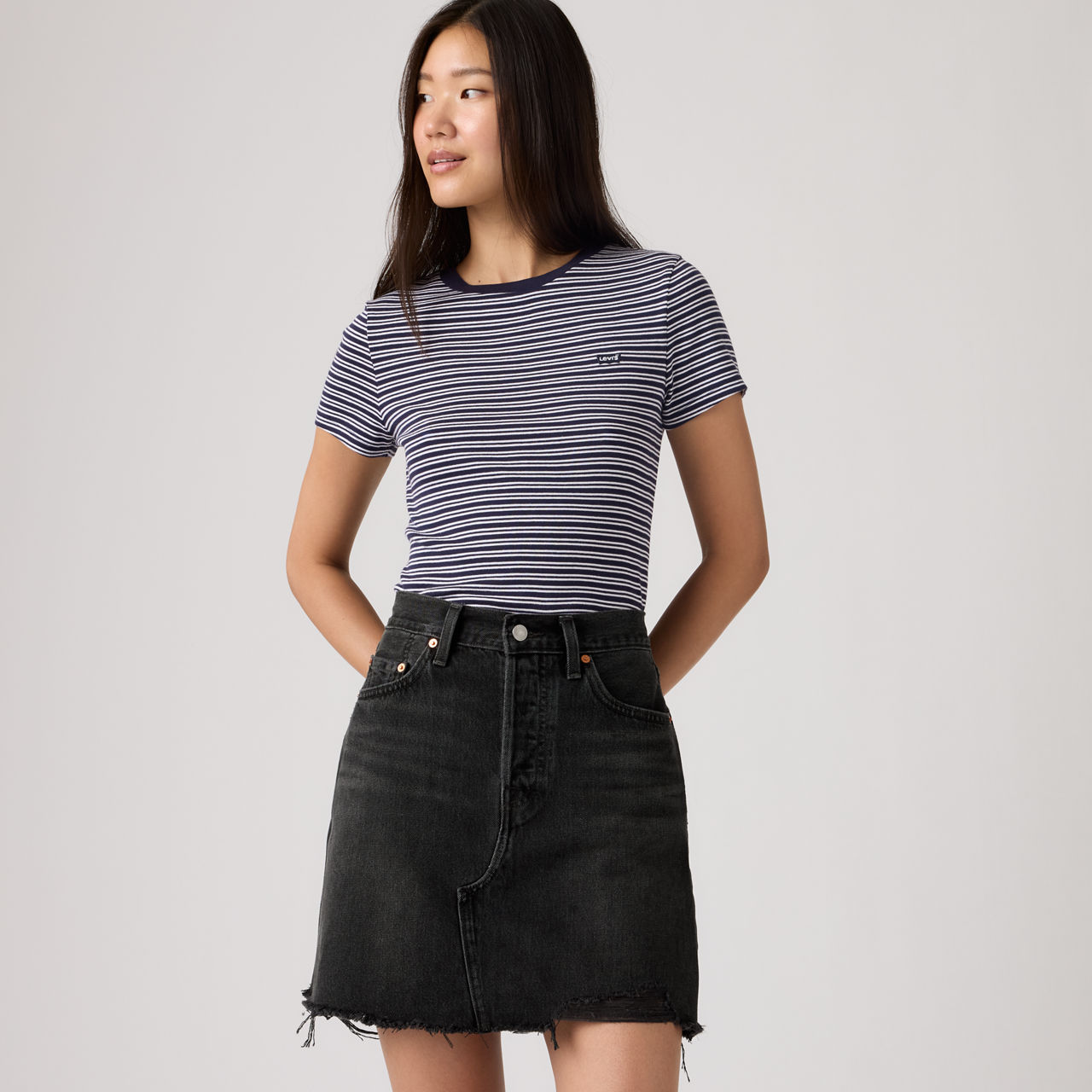 Essential Housemark Tee 1