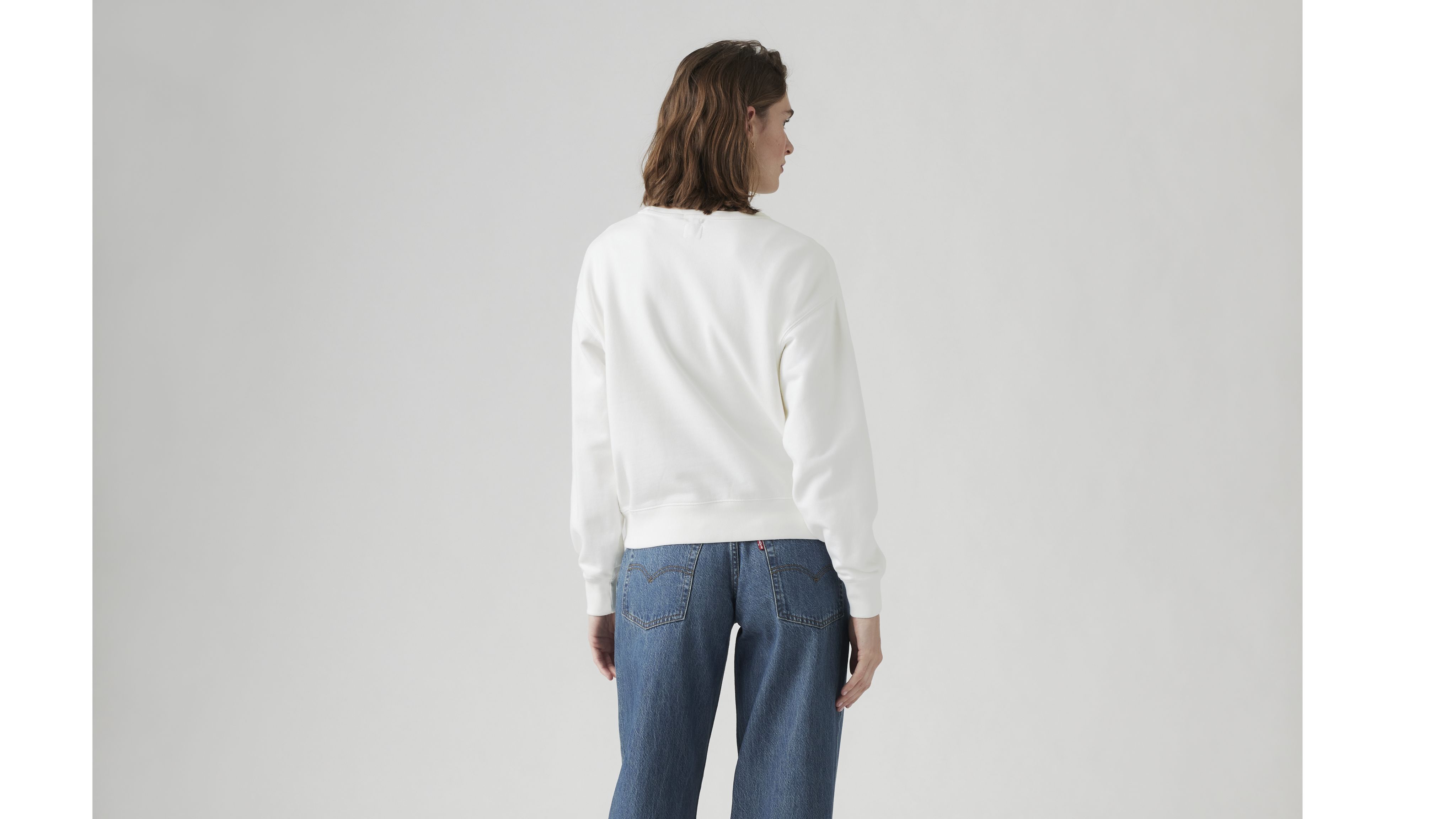 Graphic Iconic Heritage Crewneck Sweatshirt 3