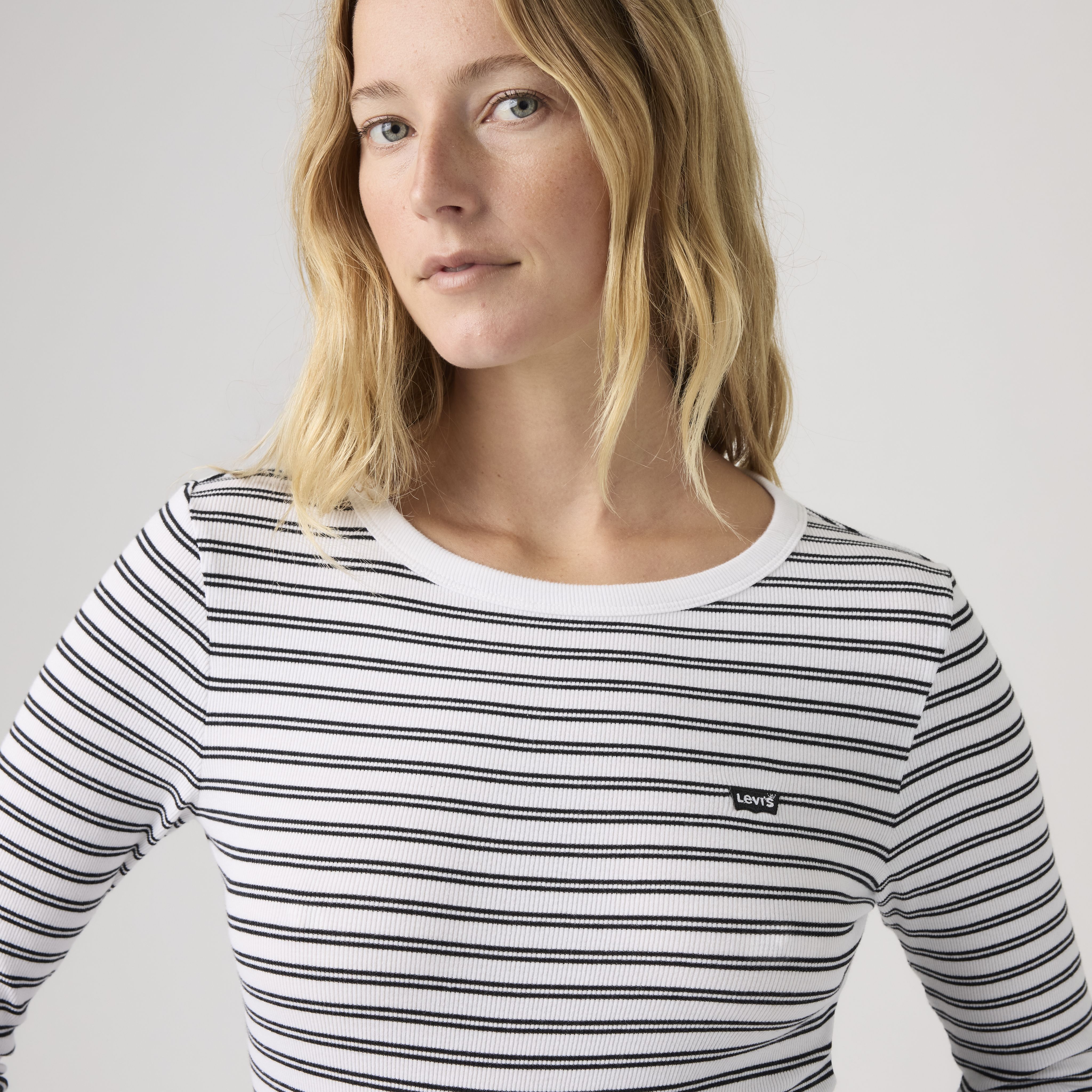 Hayes Long Sleeve T-Shirt 2