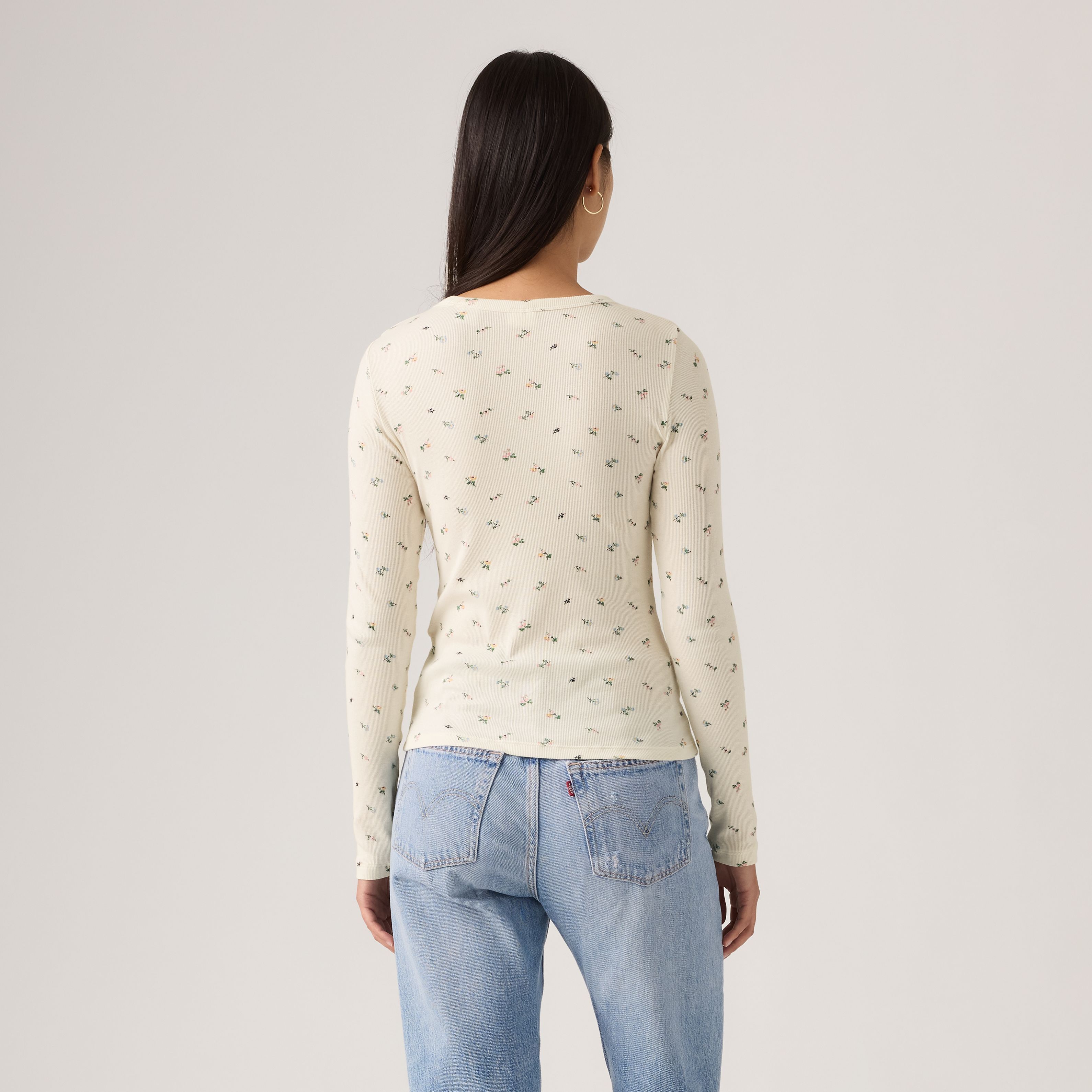 Levi's® Women's Hayes Long-Sleeve Tee 4