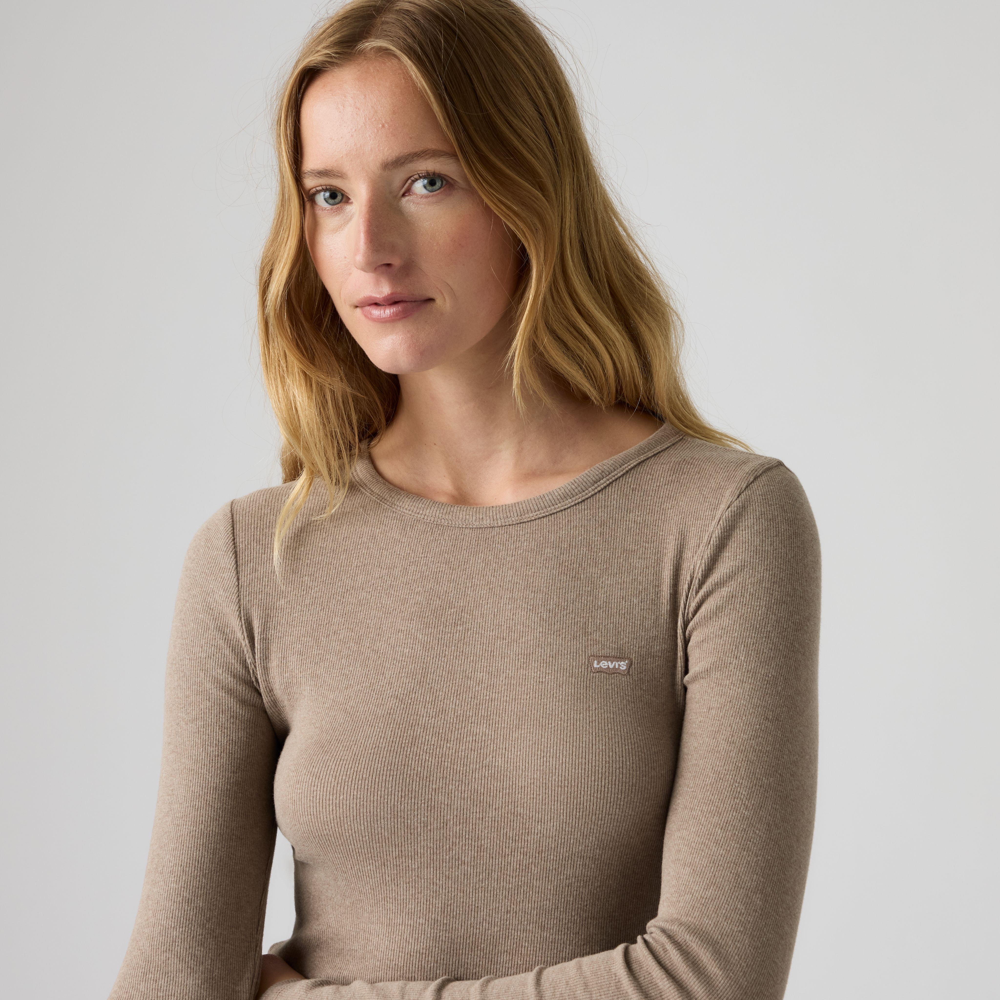 Hayes Long-Sleeve Tee 2