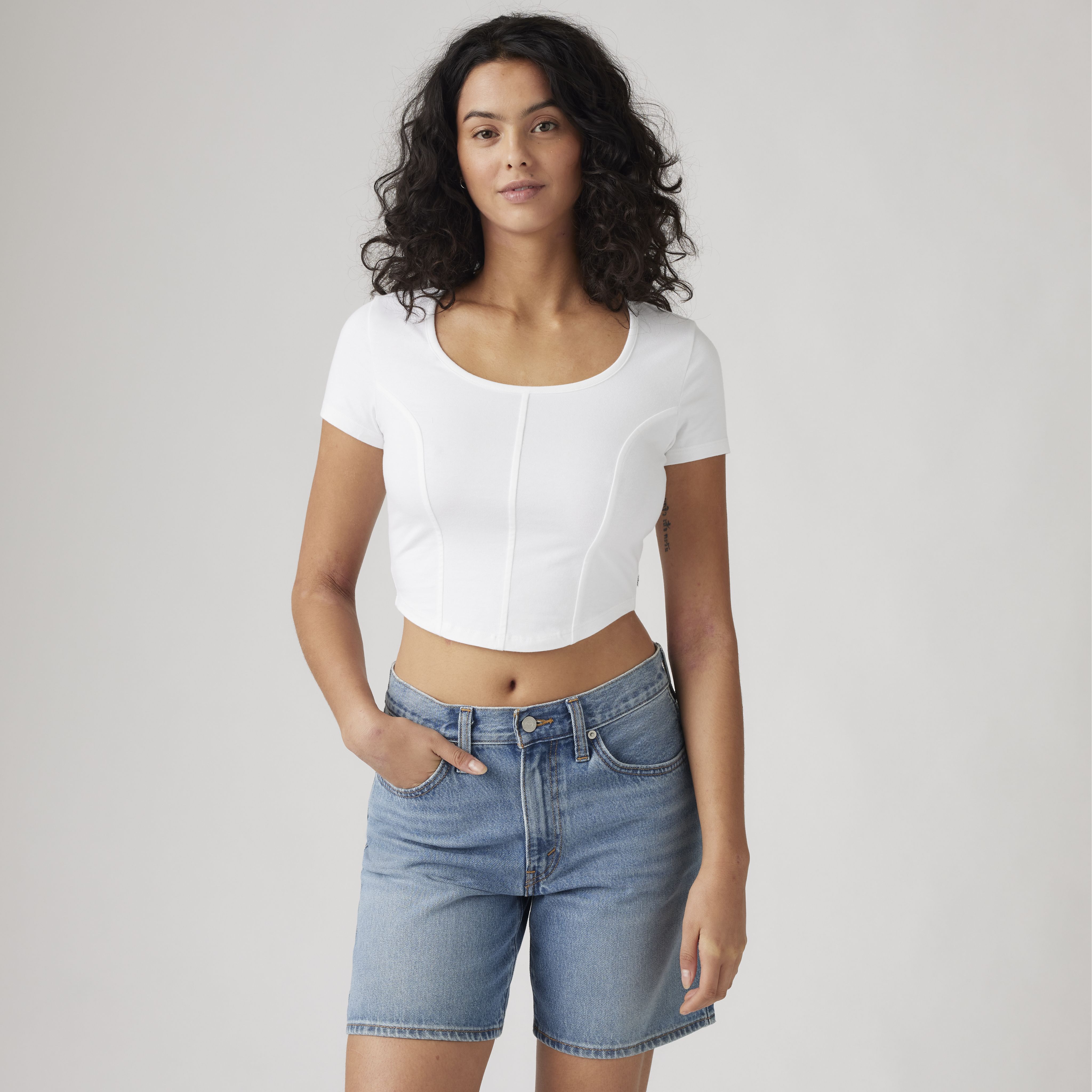 Lyra T-Shirt 1