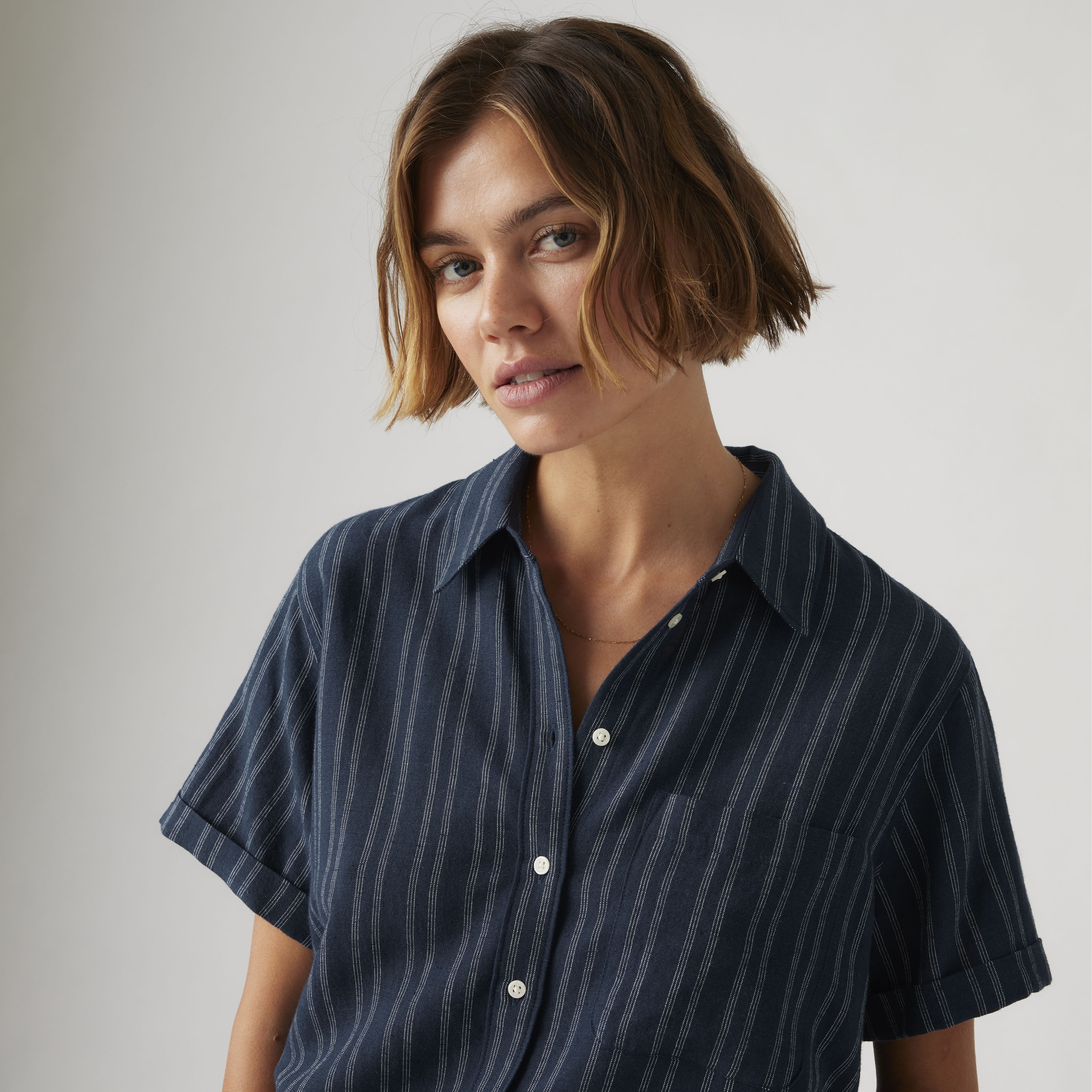 Darlene Linen Blend Short Sleeve Shirt 2