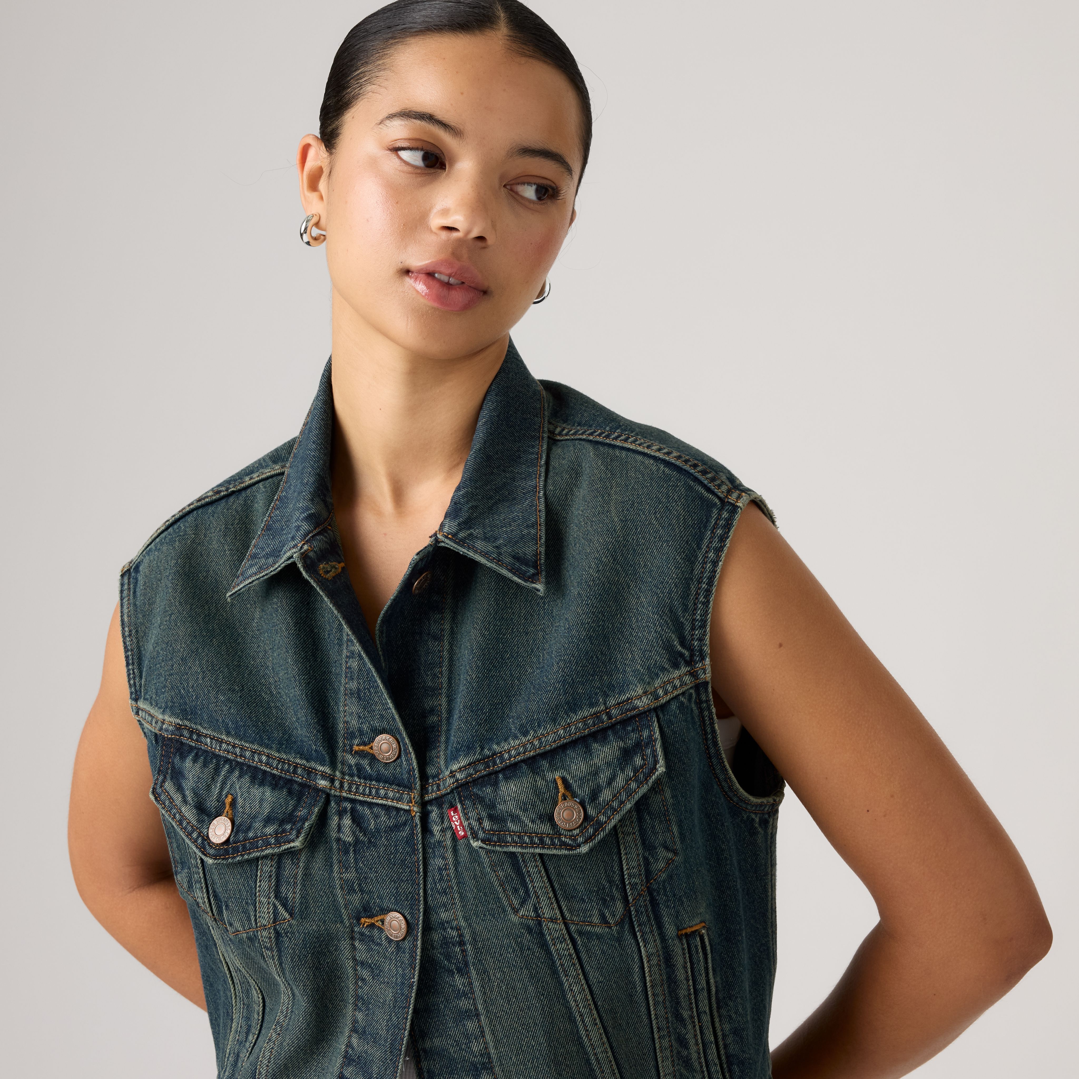 Shrunken '90s Trucker Vest 2