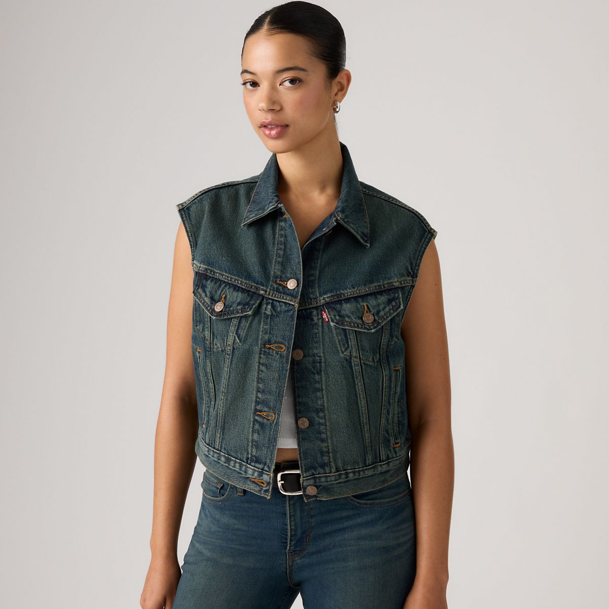 Shrunken '90s Linen Vest — Cash Out - Green