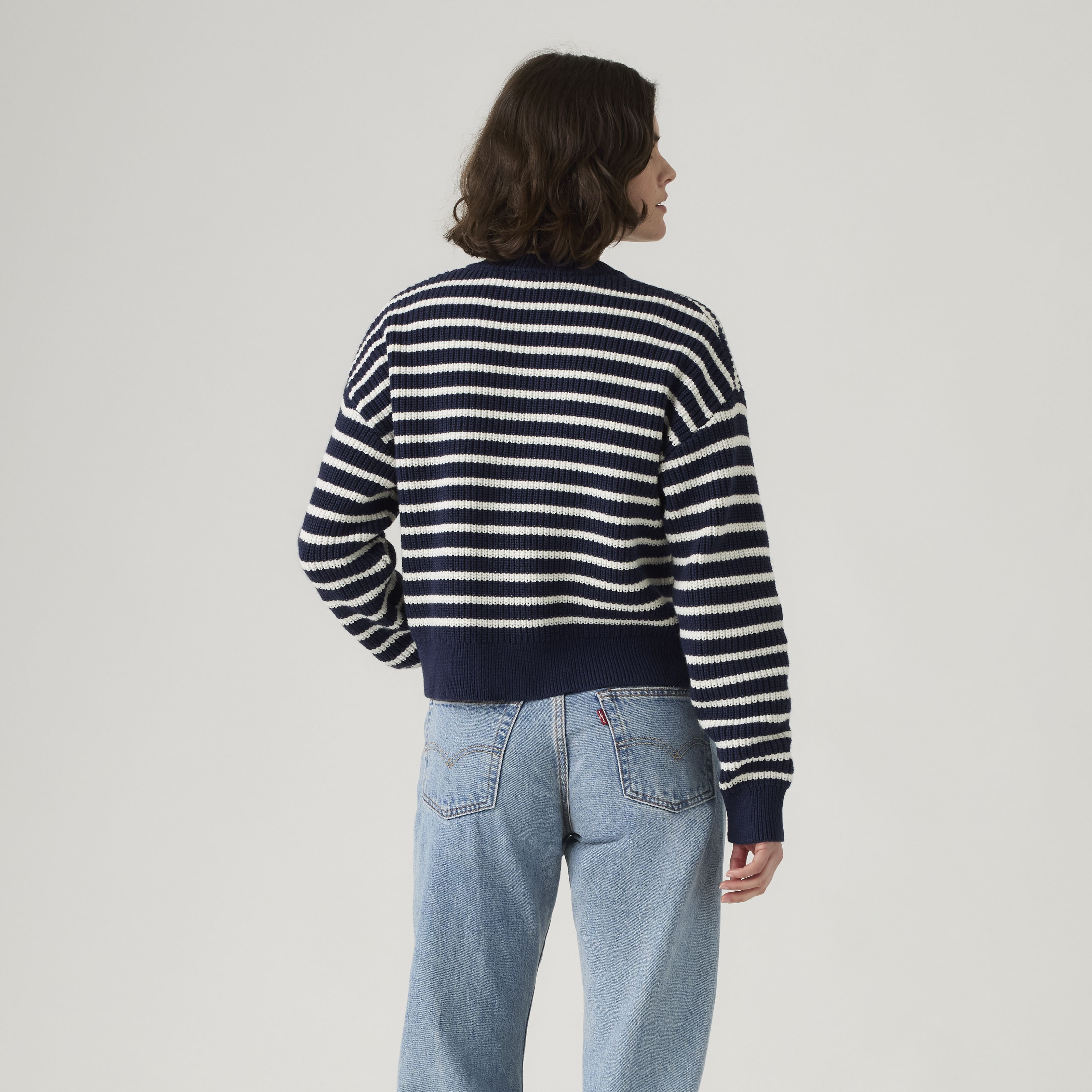 Reese V-Neck Sweater 3