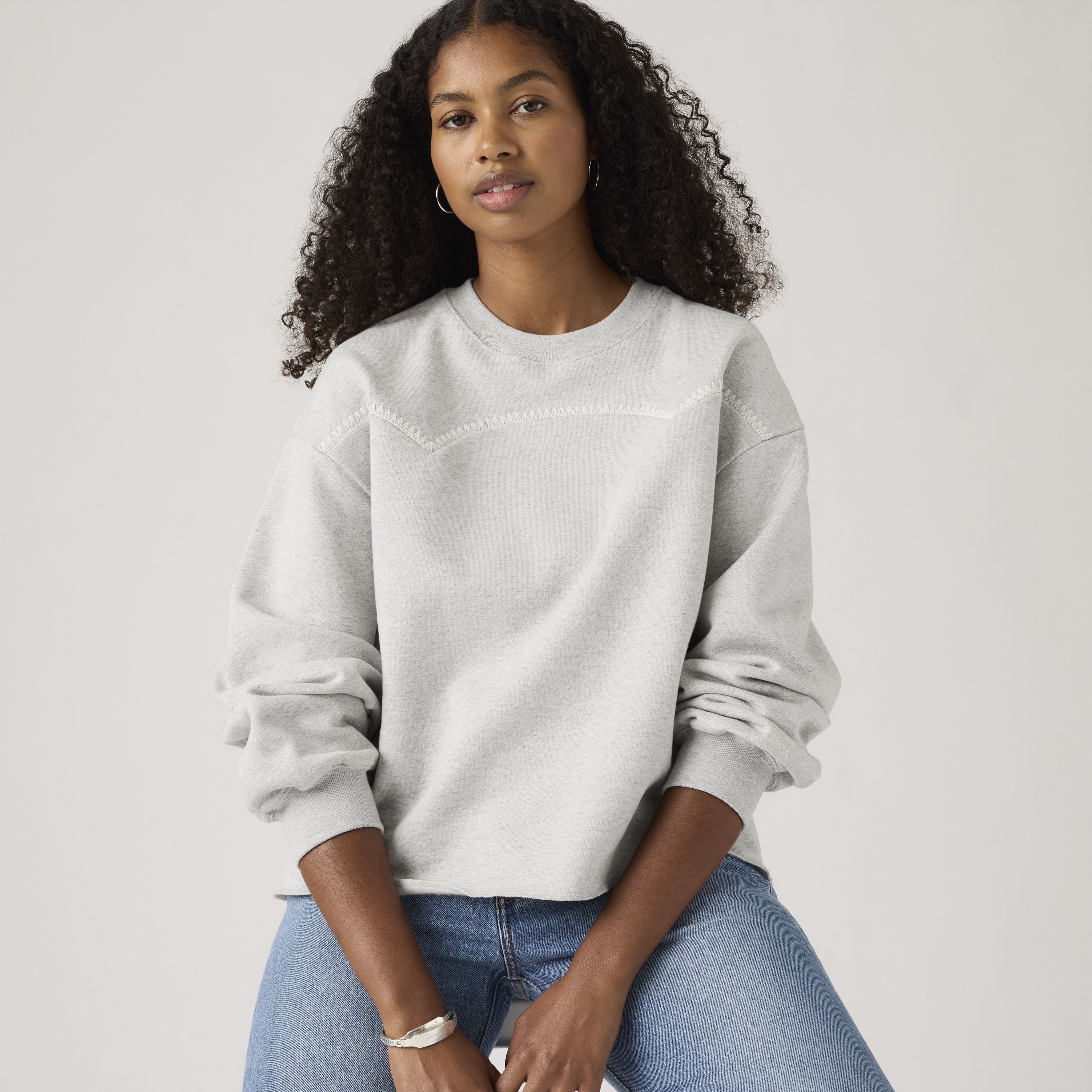 Leo Western Yoke Sweatshirt 1