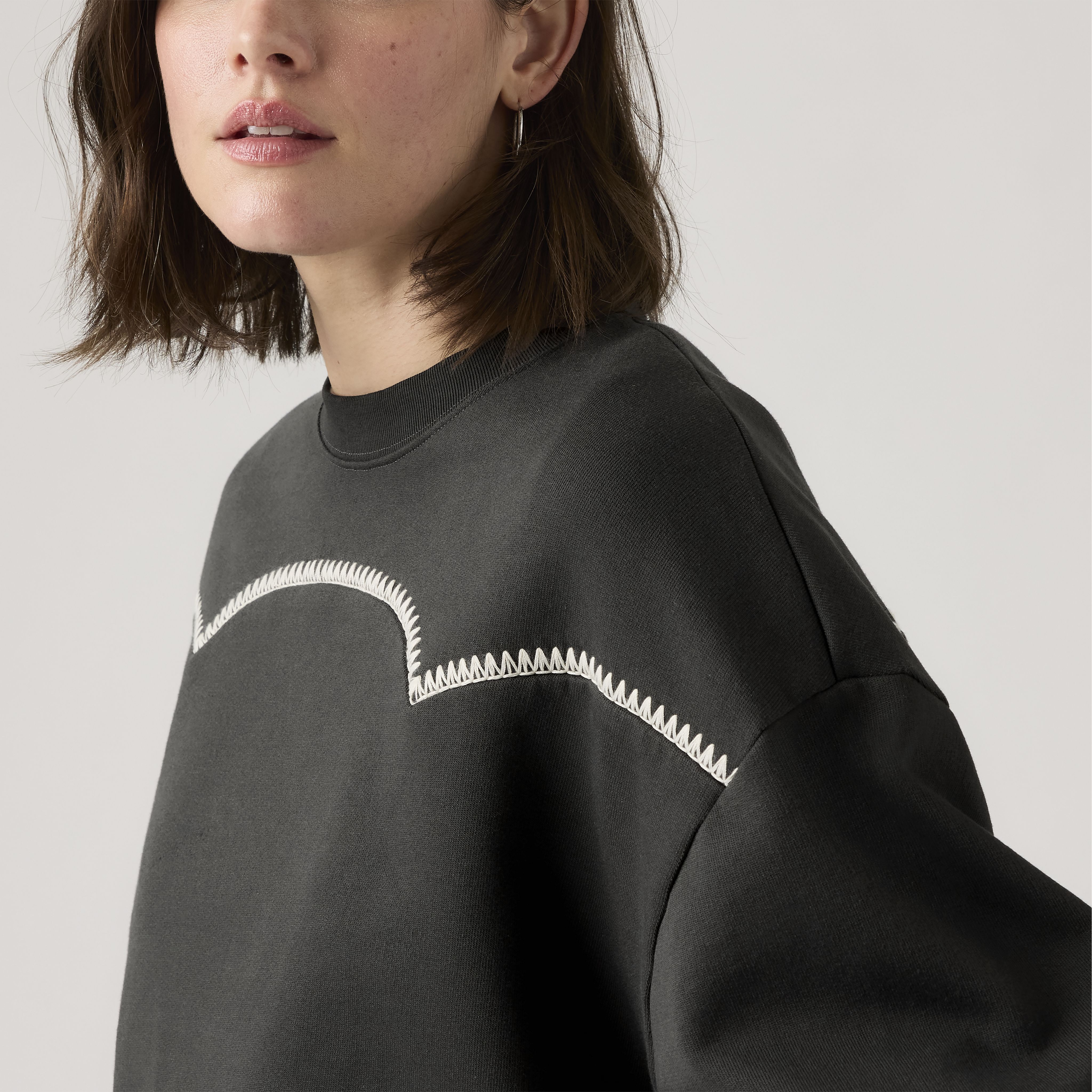Leo Western Yolk Sweatshirt 2