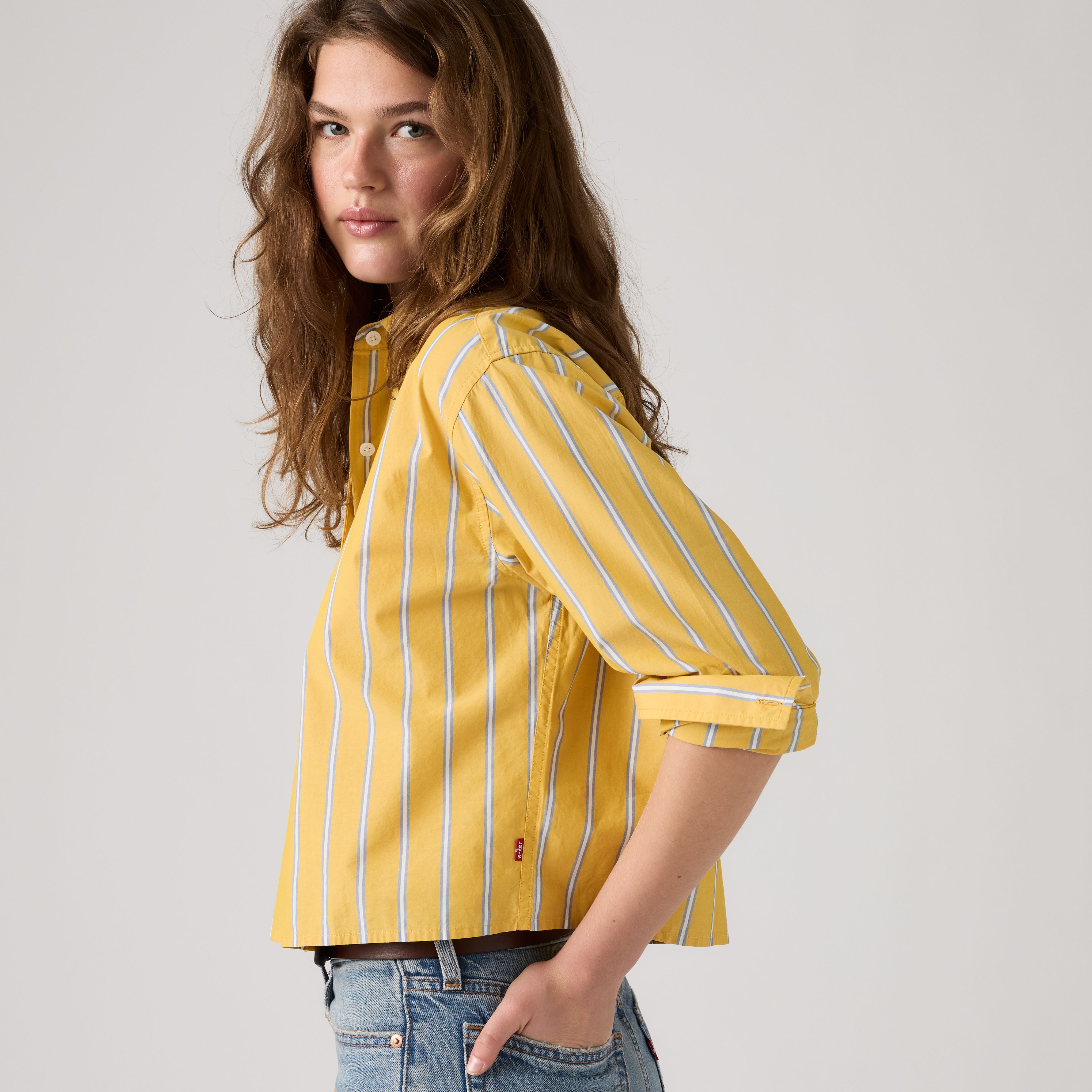 Cropped Harlie Shirt 2