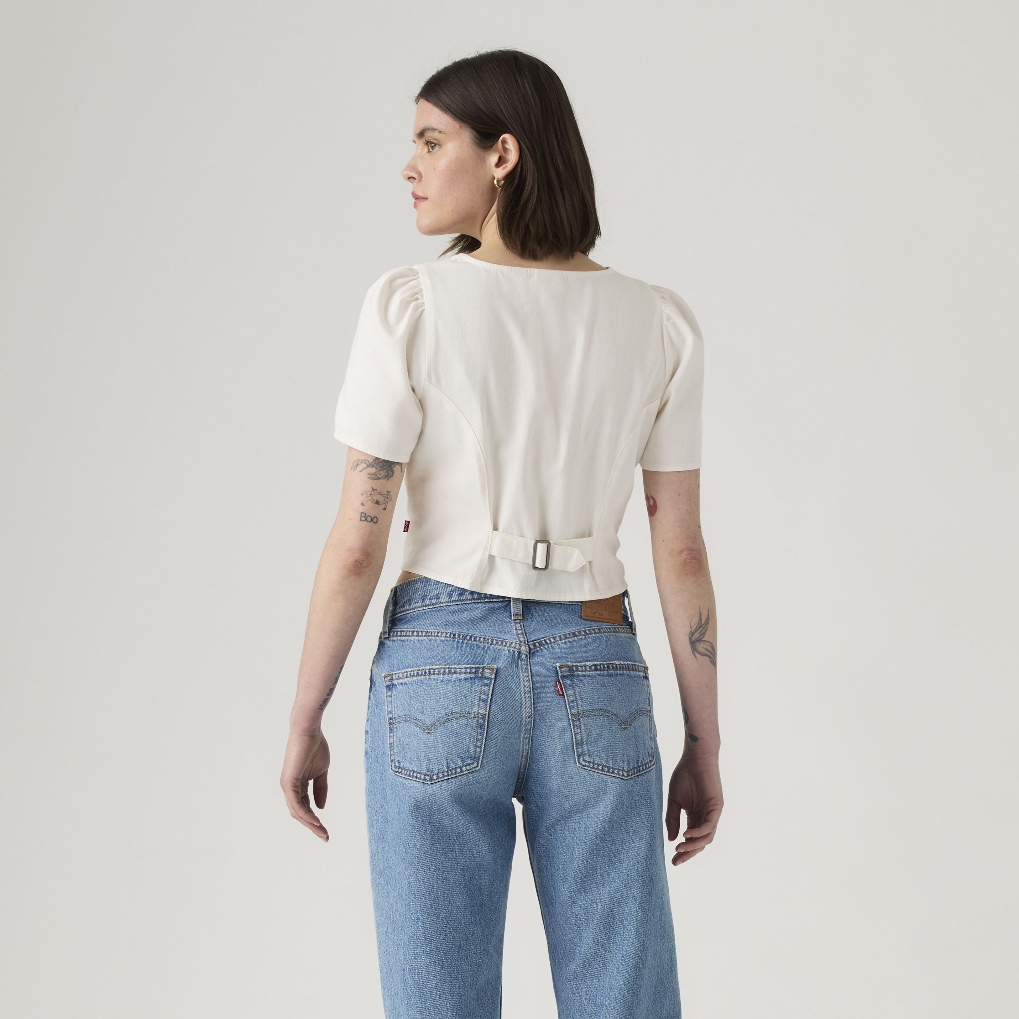 Moxie Short-Sleeve Denim Blouse 3