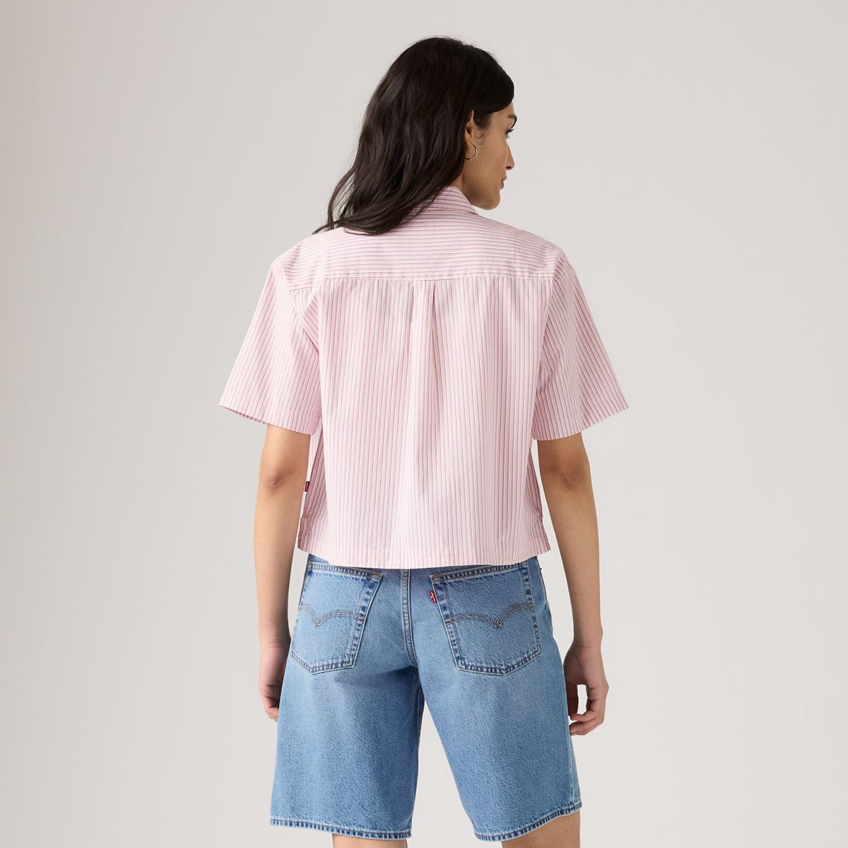 Harlie Short-Sleeve Cropped Button Down Shirt — Rachel Stripe Peachskin - Pink