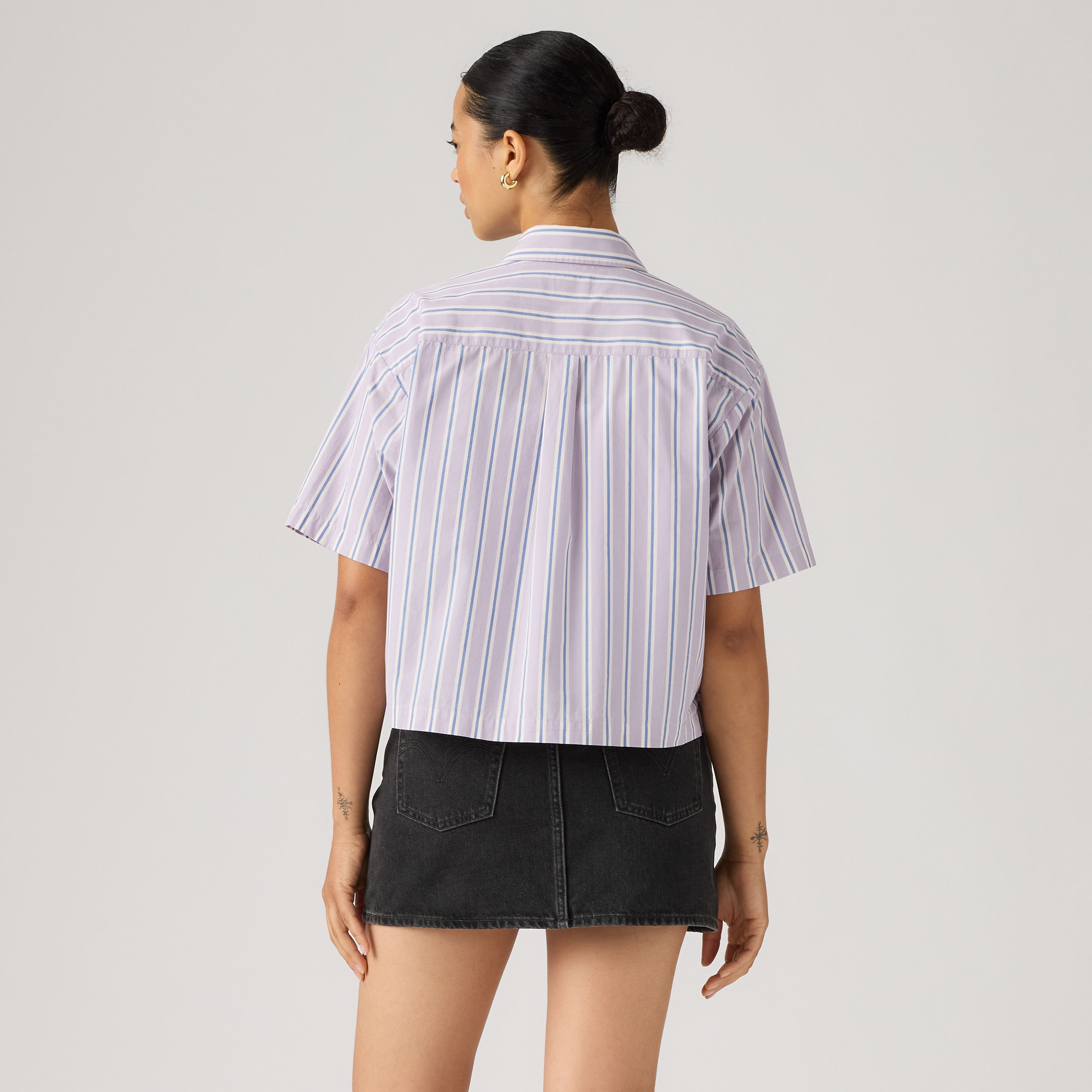 Harlie Short-Sleeve Cropped Button Down Shirt 4