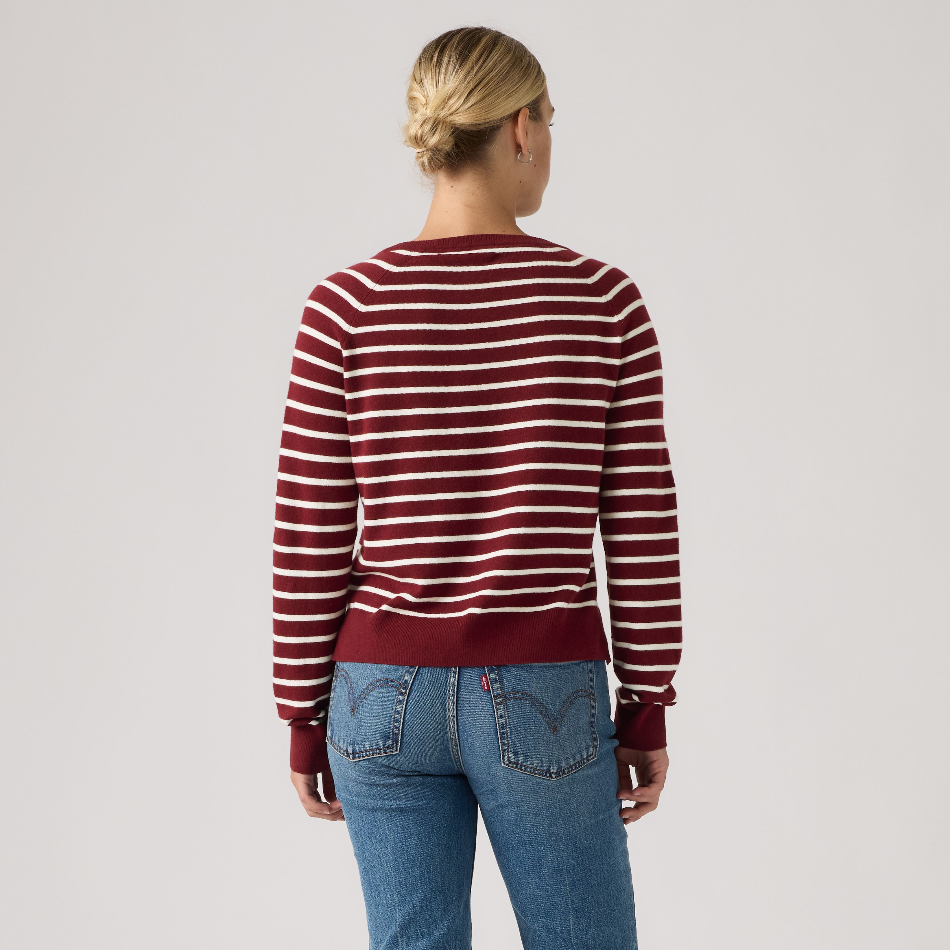 Supersoft V-Neck Pullover Sweater 4