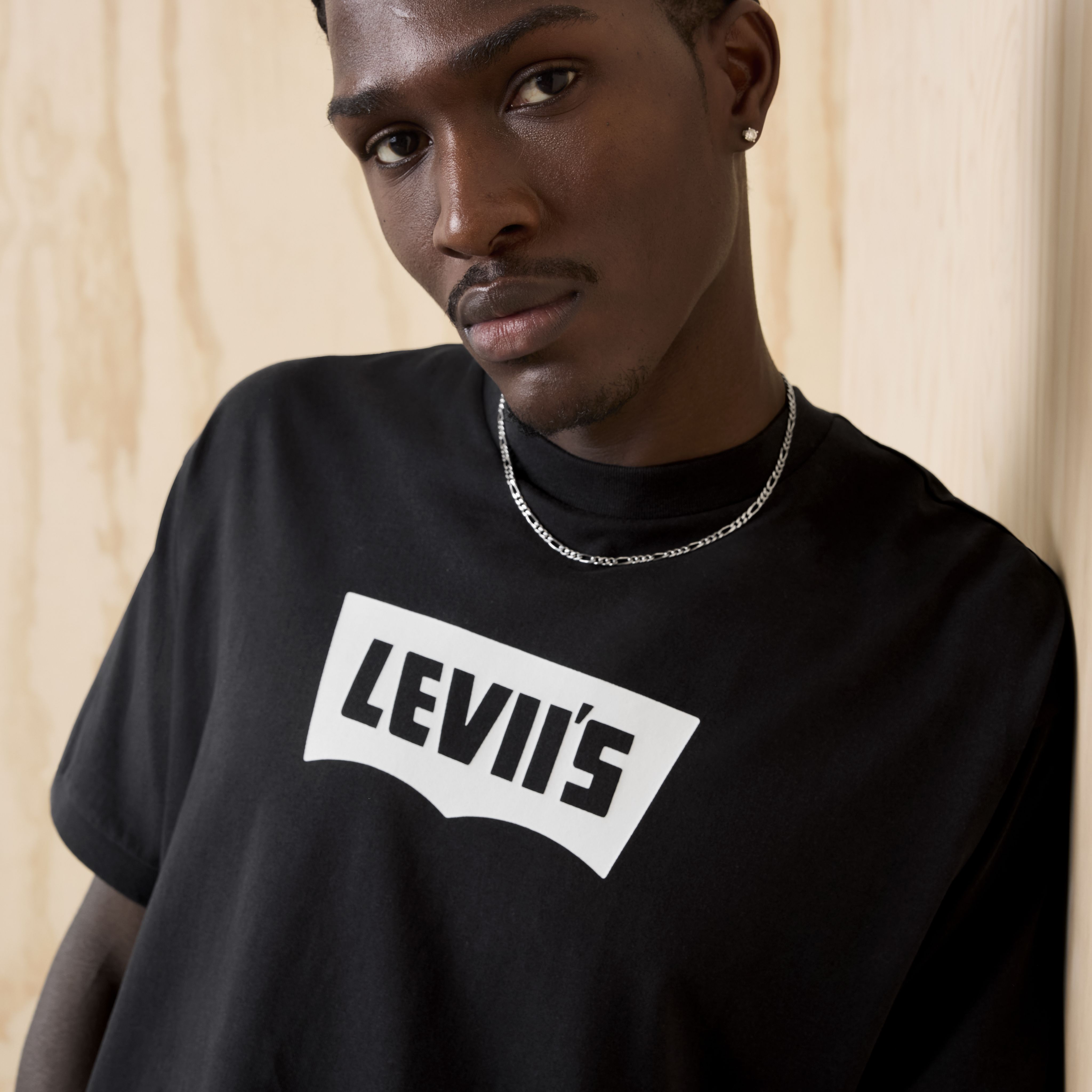 T-shirt graphique classique 2