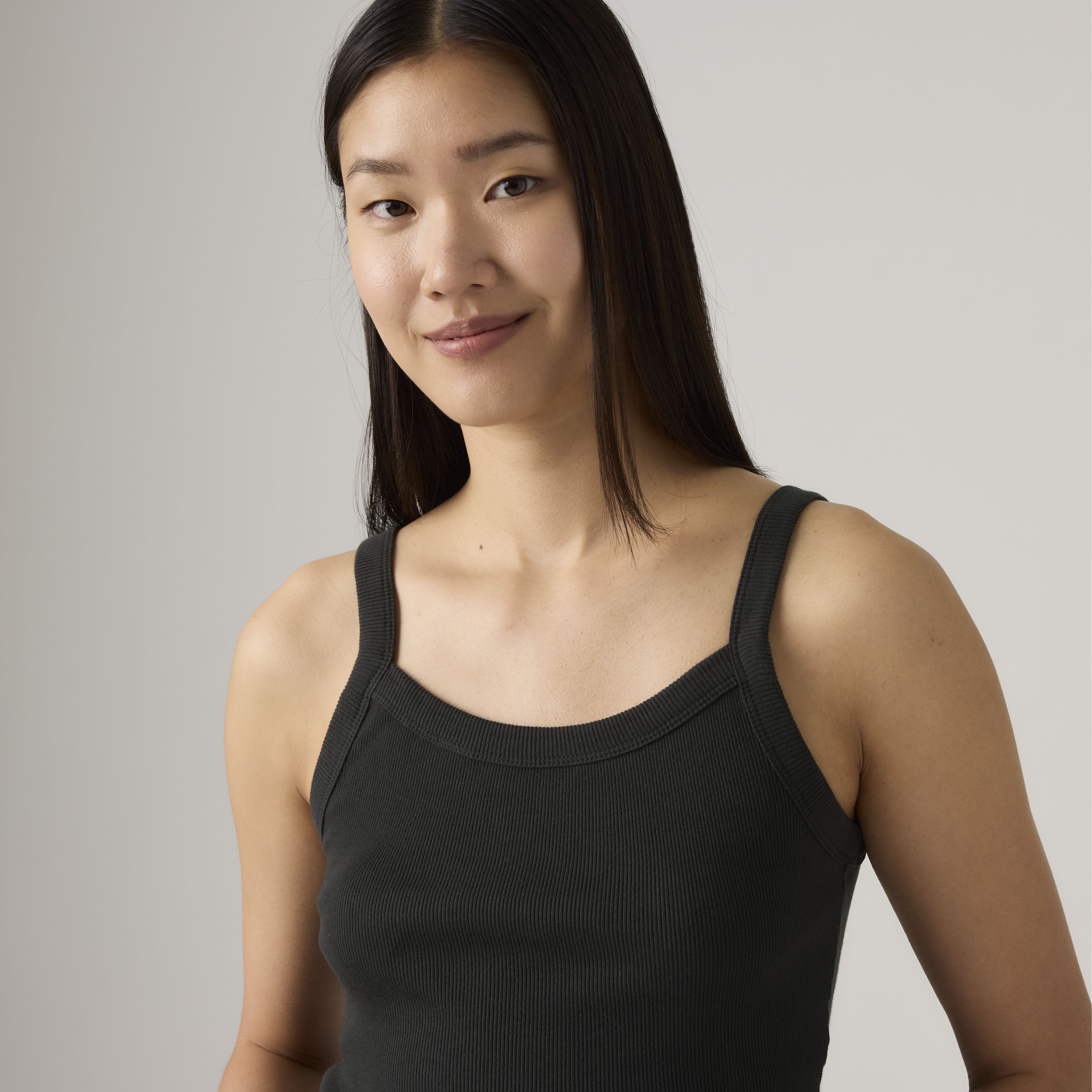 Essential Sporty Ribbed Tank Top 4