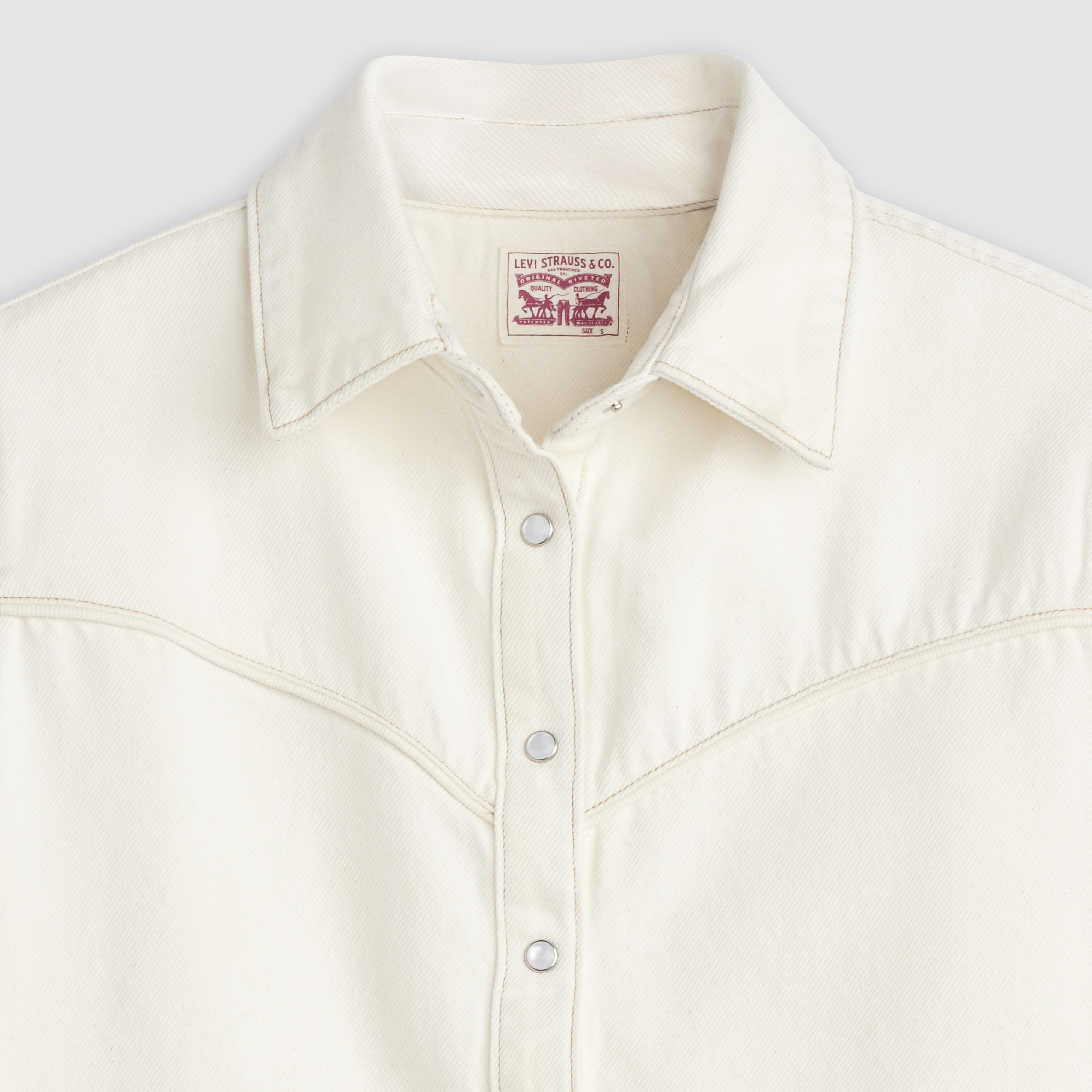 Logan Short Sleeve Denim Shirt 6