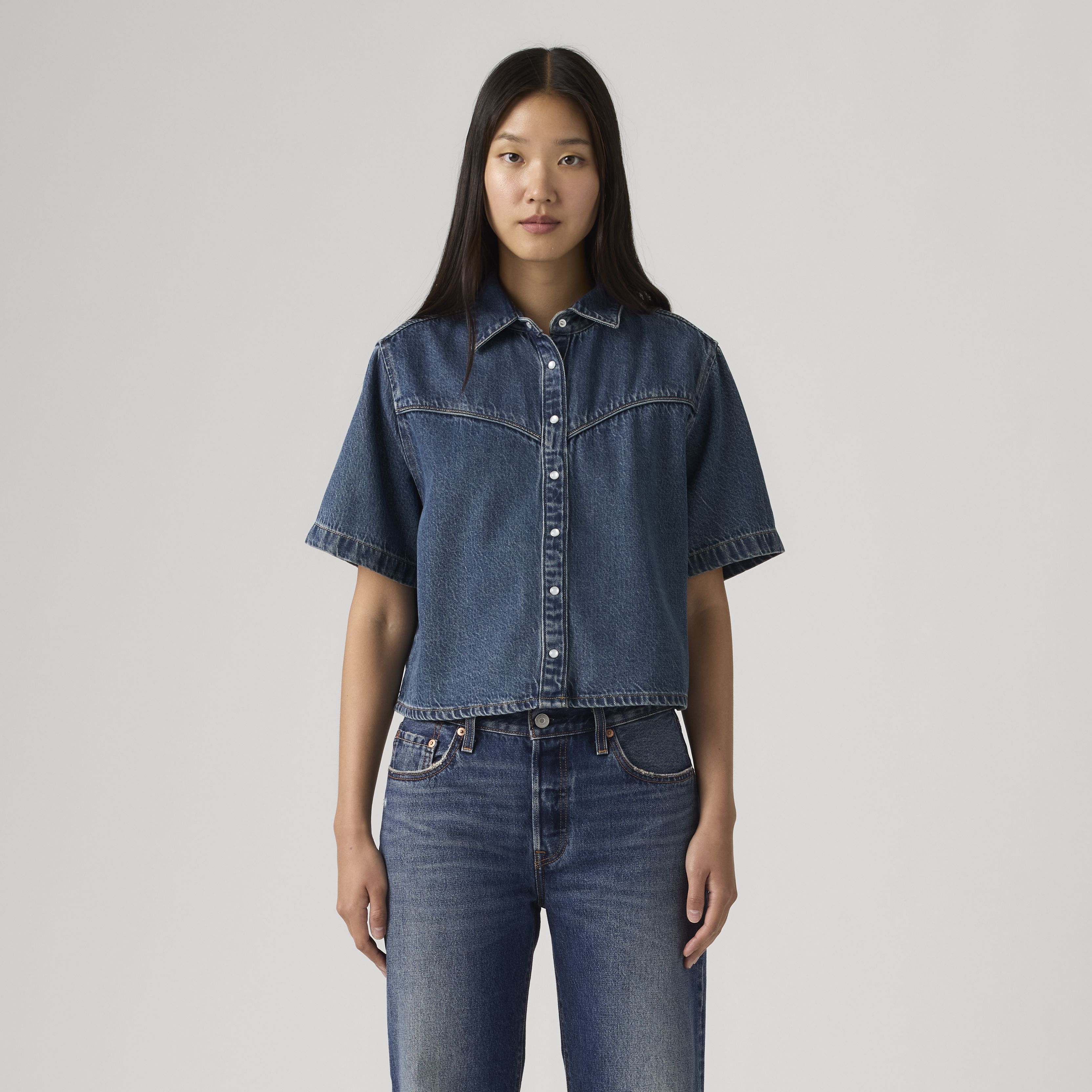 Logan Short Sleeve Denim Shirt 4