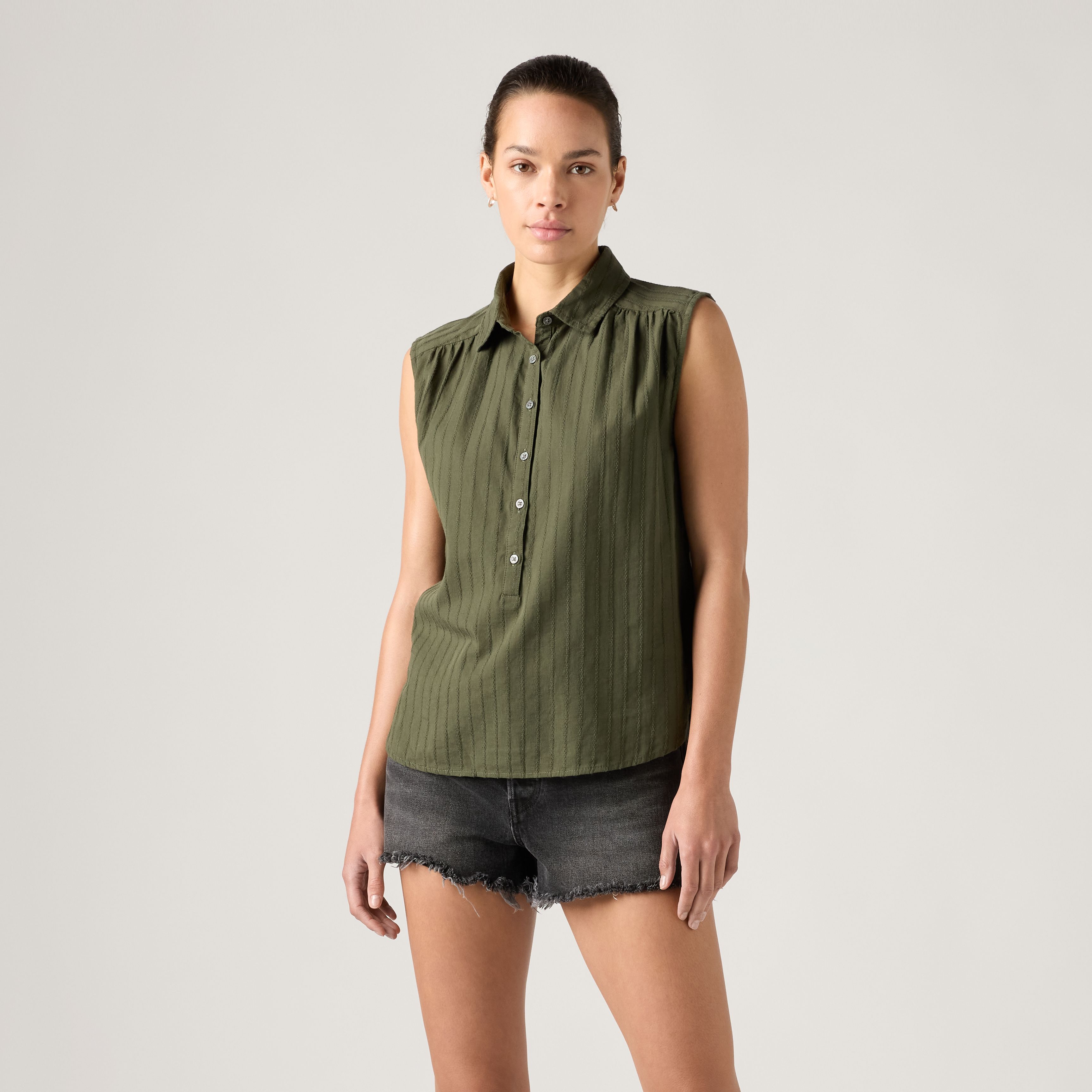 Londyn Short-Sleeve Popover Top 3