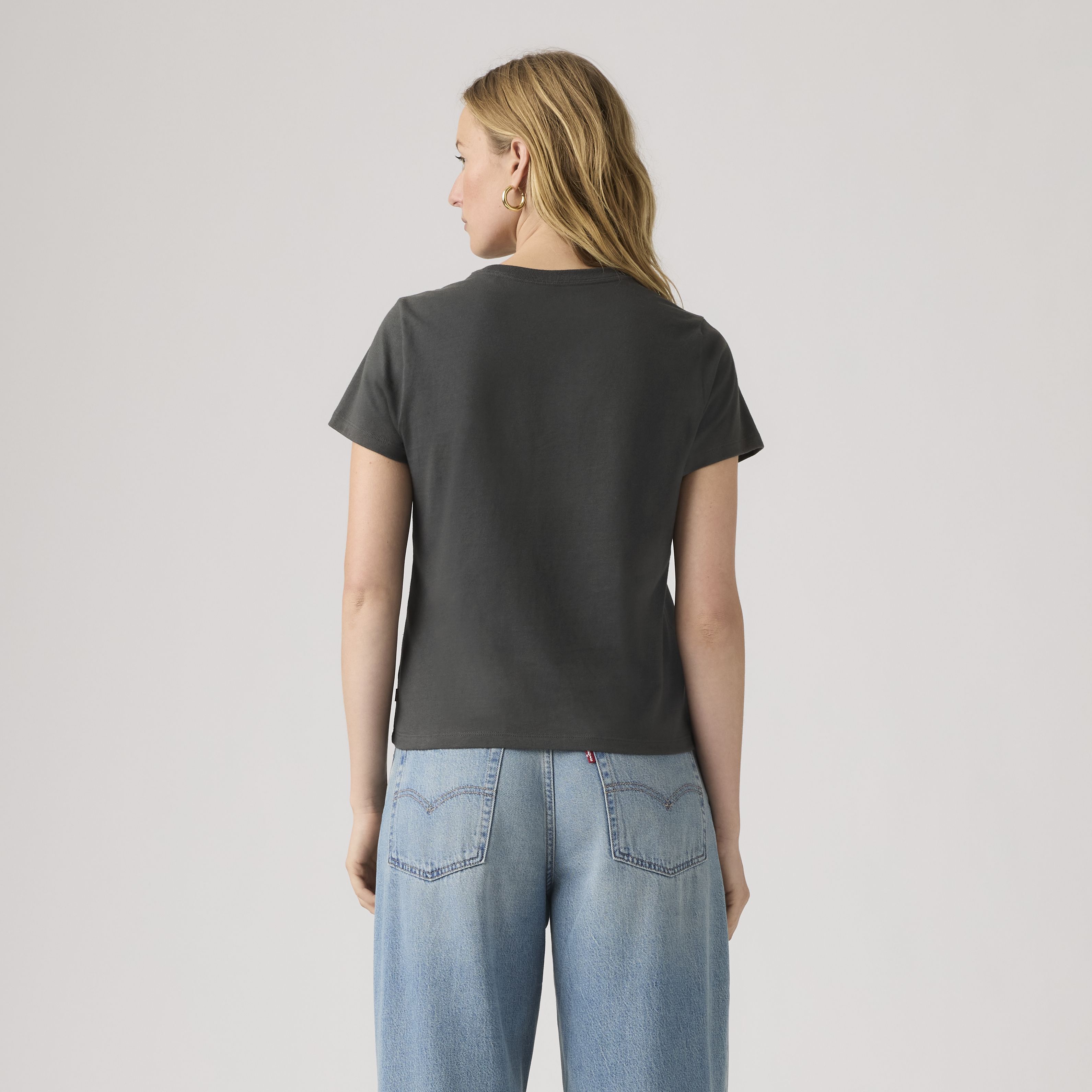 Graphic Favorite Short Sleeve Tee 4