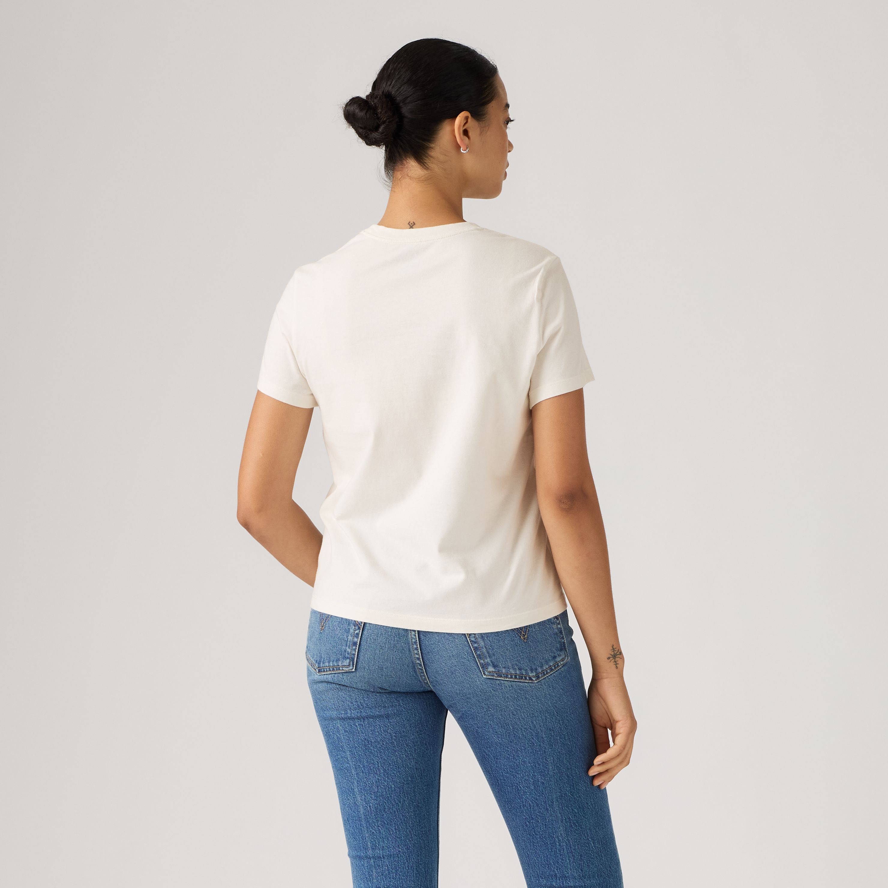 Graphic Favorite Tee 4