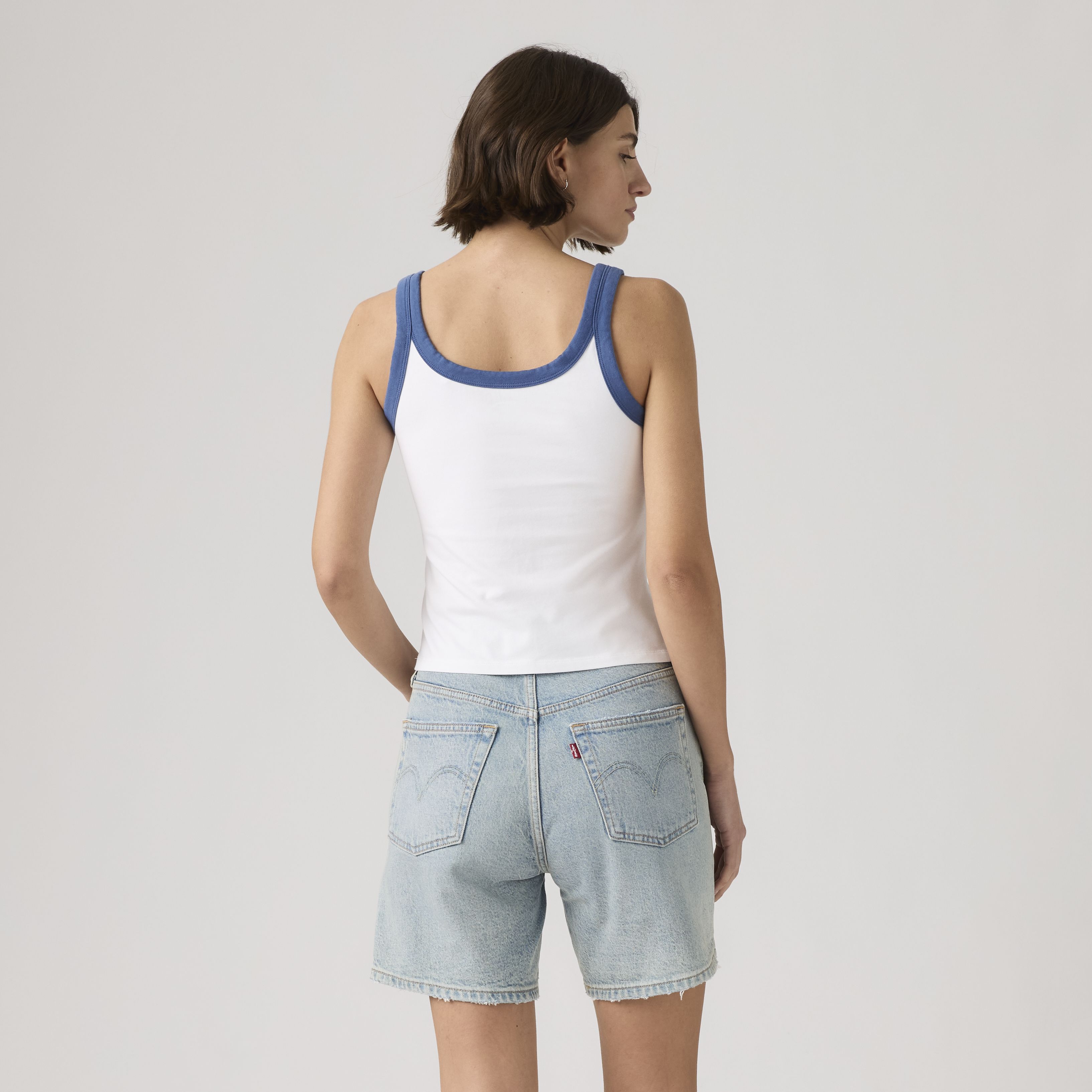 Top Graphic Essential 4