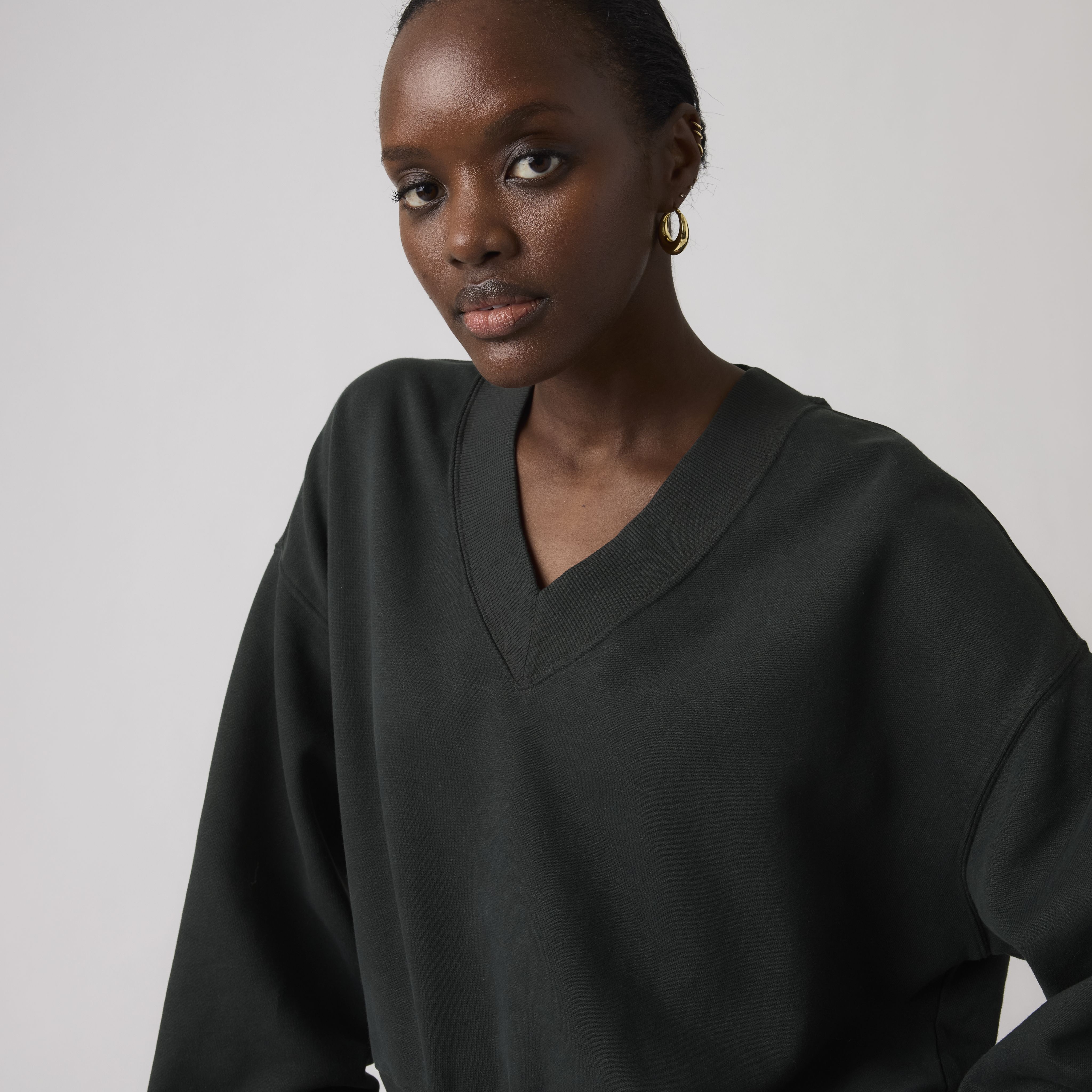 Vintage V-Neck Sweatshirt 1