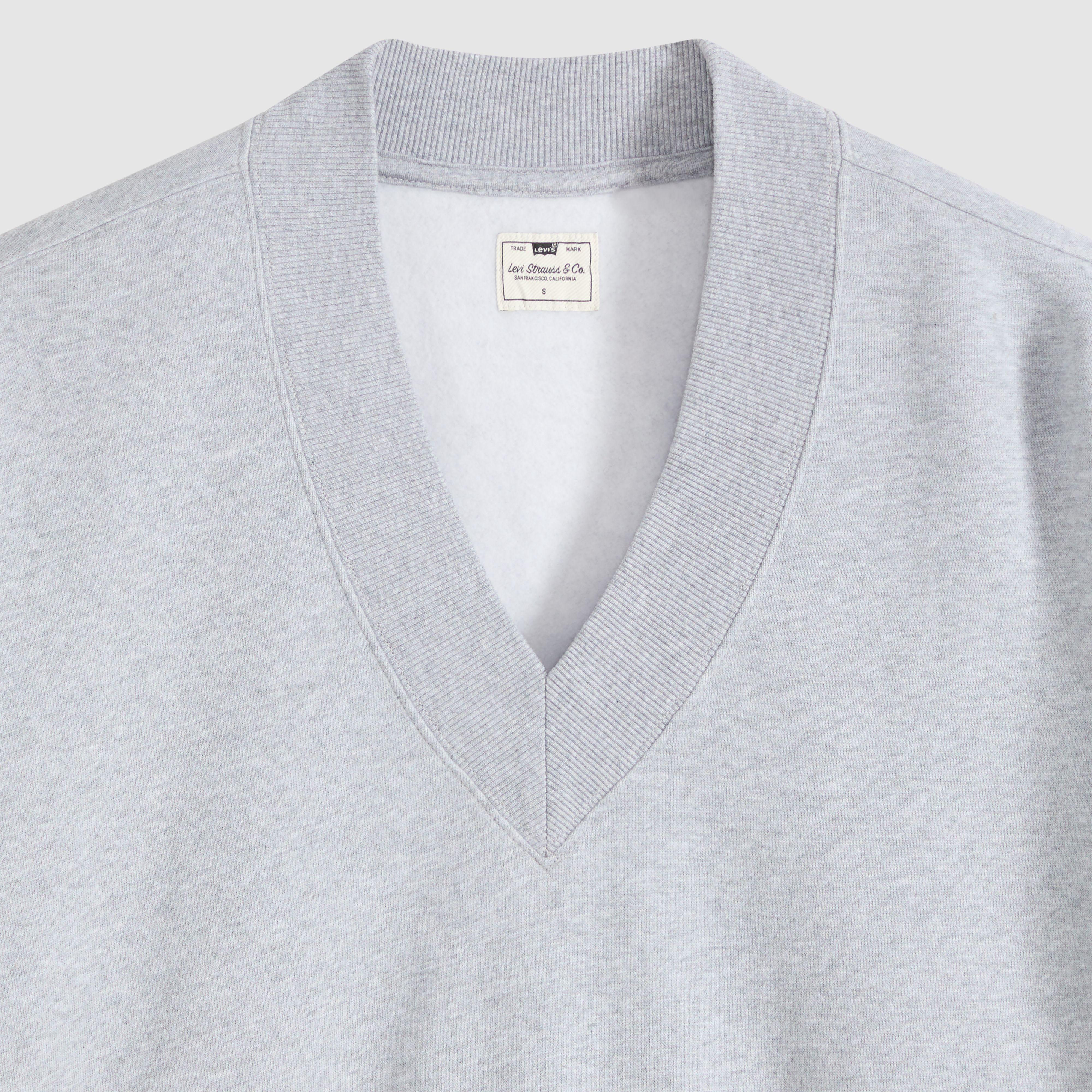 Vintage V-Neck Sweatshirt 7